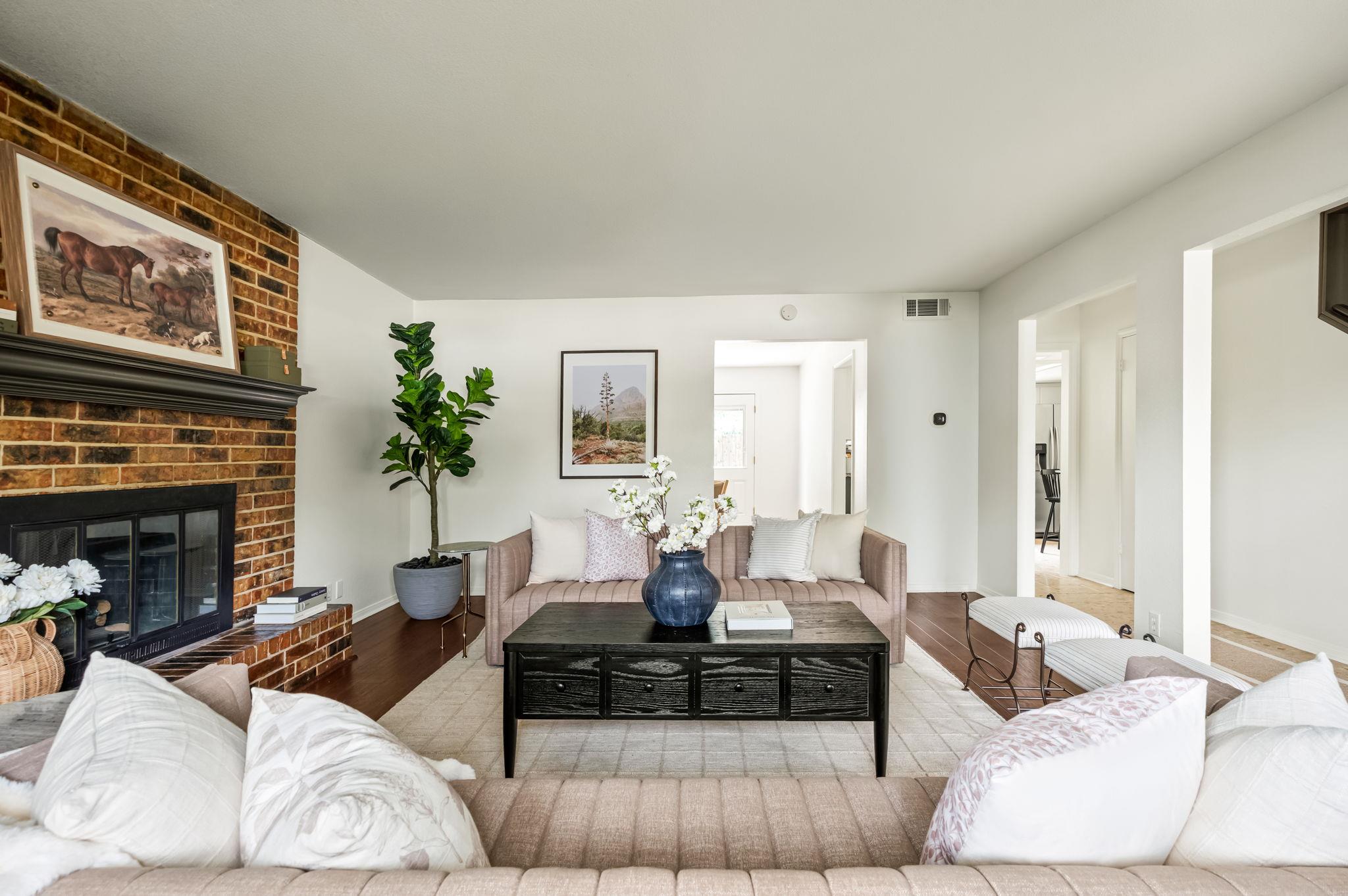 304 Clearsky CIR