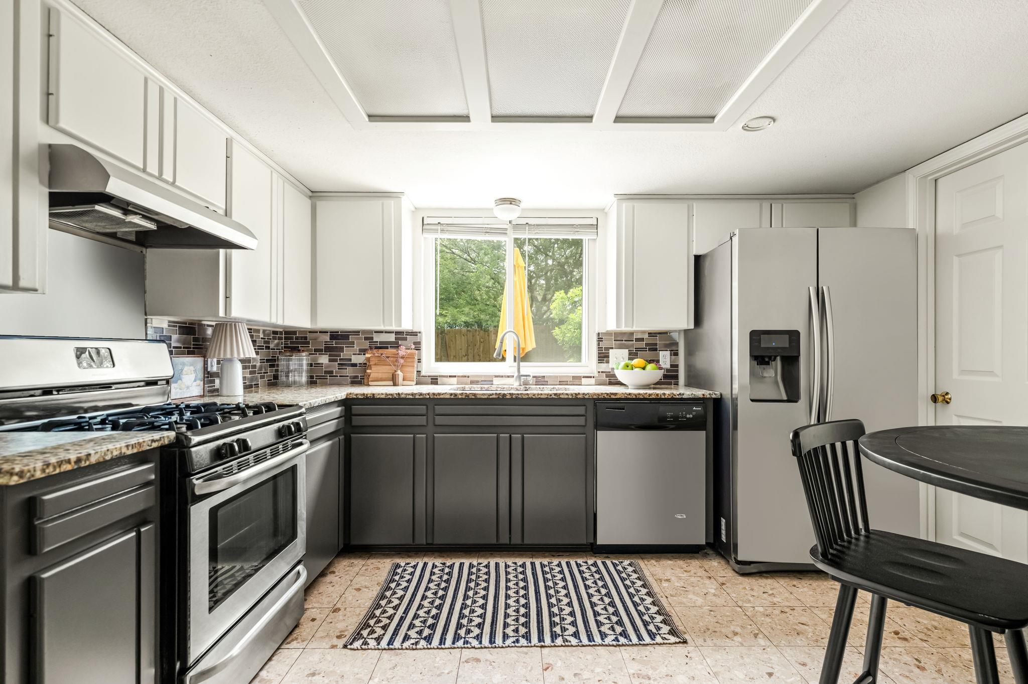 304 Clearsky CIR