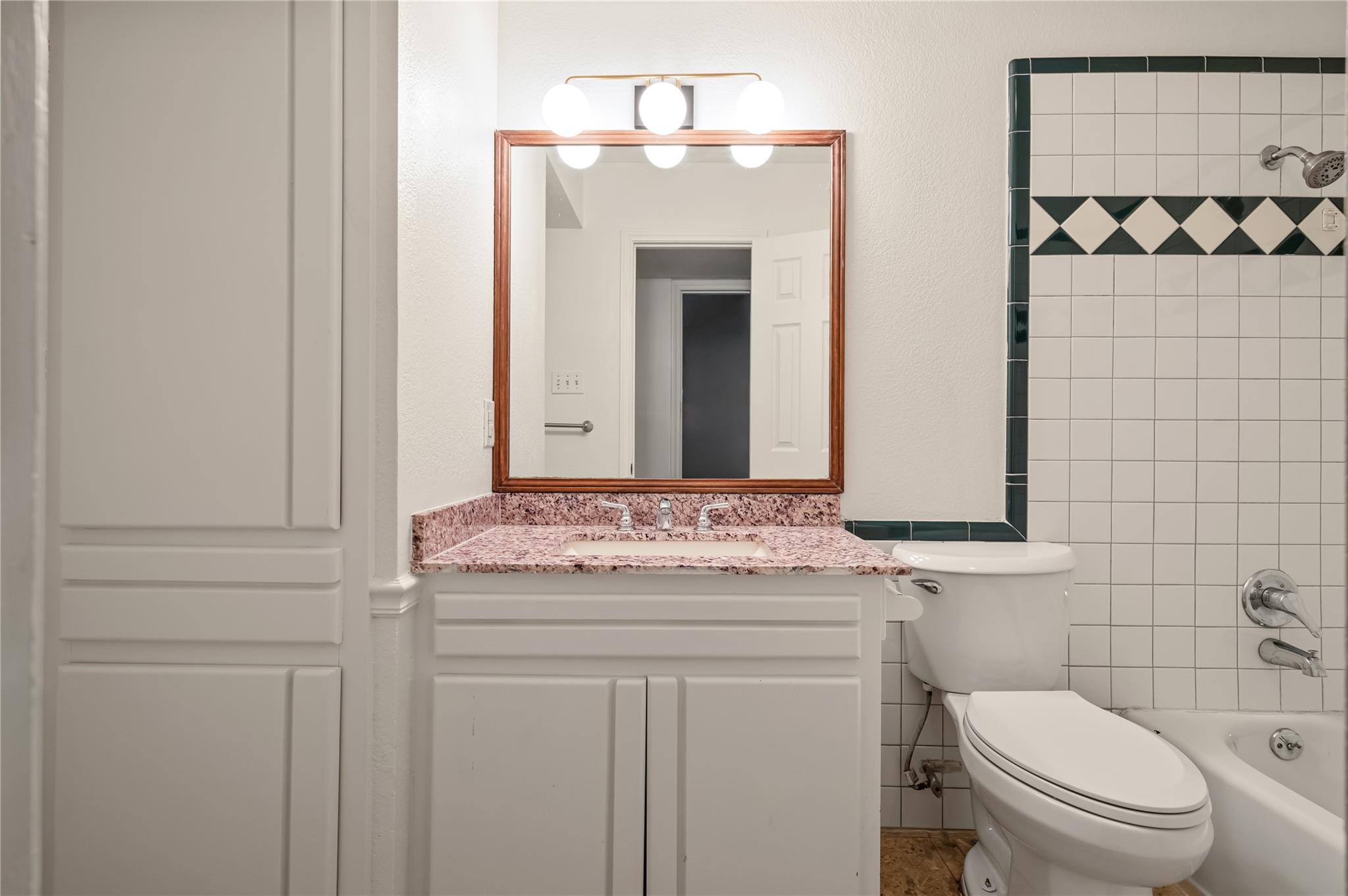 304 Clearsky CIR