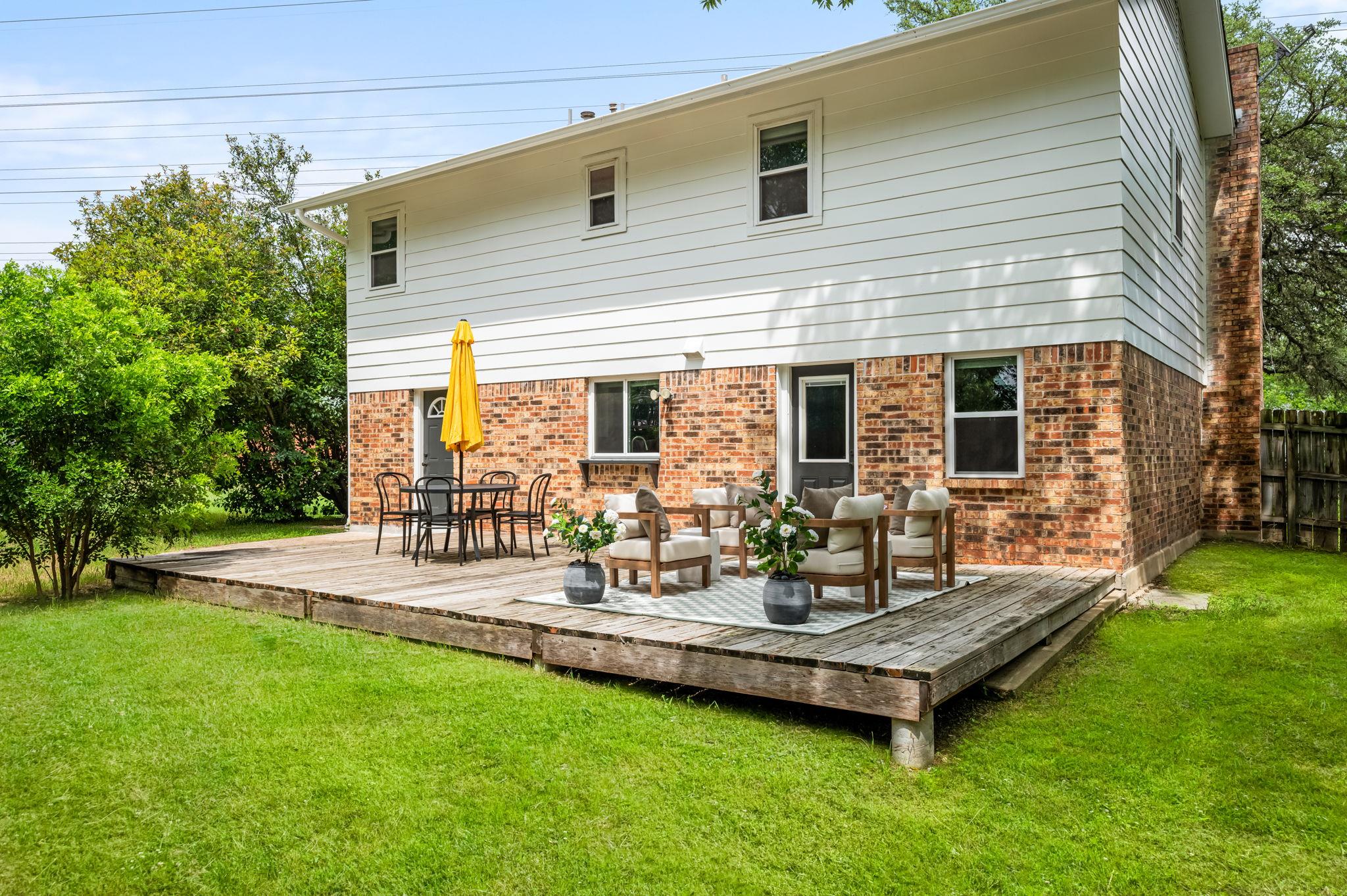 304 Clearsky CIR
