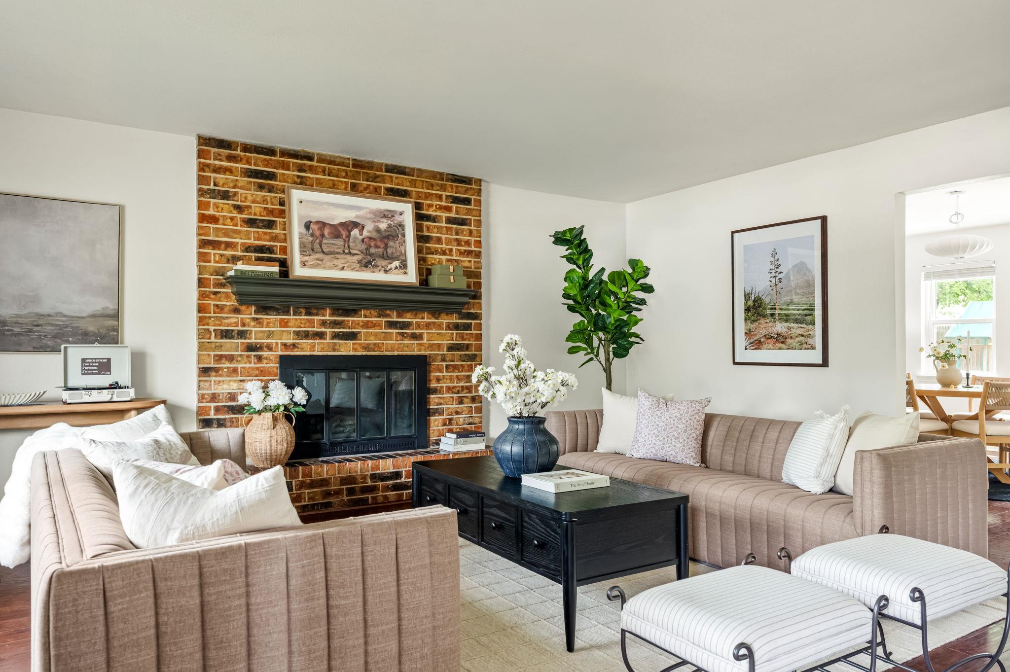 304 Clearsky CIR