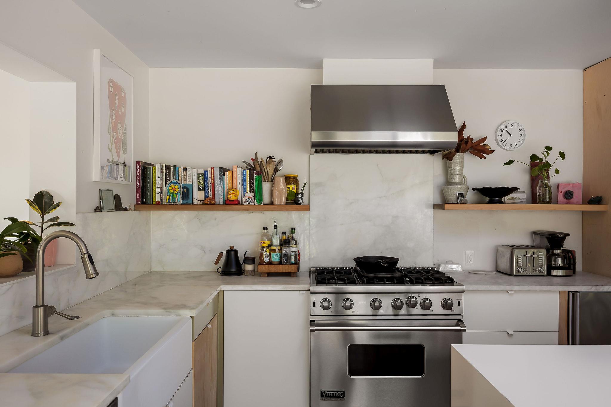 3310 Westhill DR