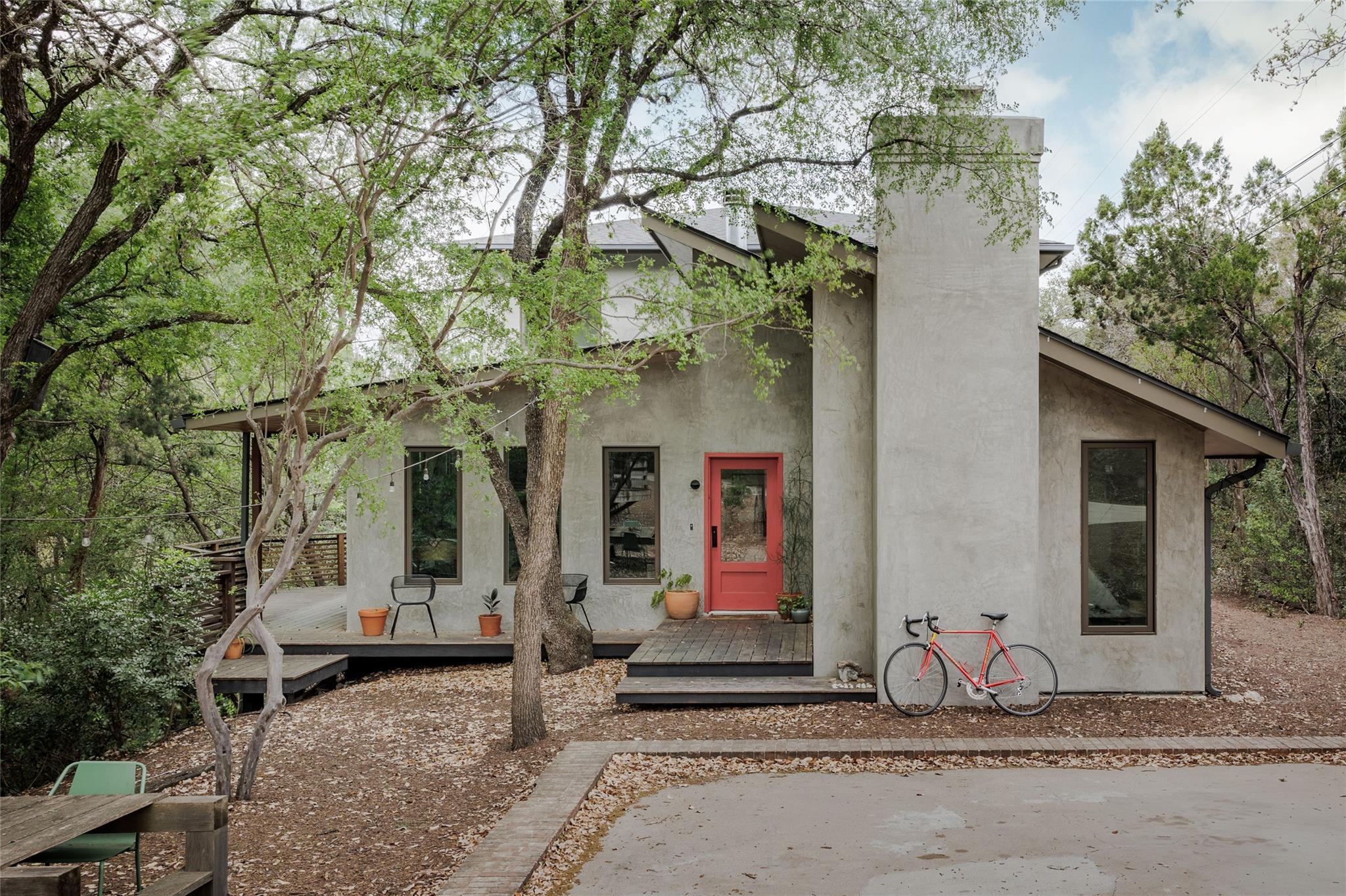 3310 Westhill DR