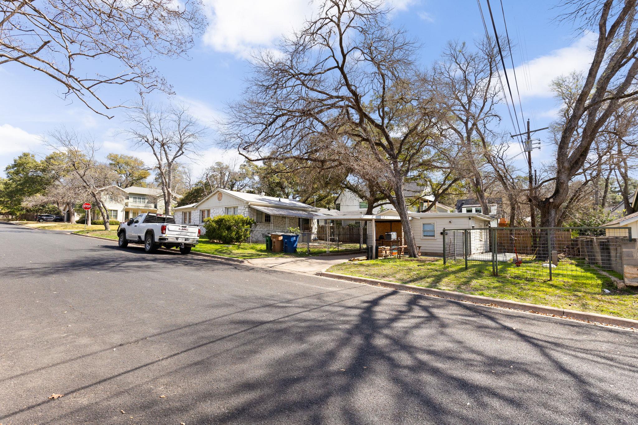 3207 Bridle PATH