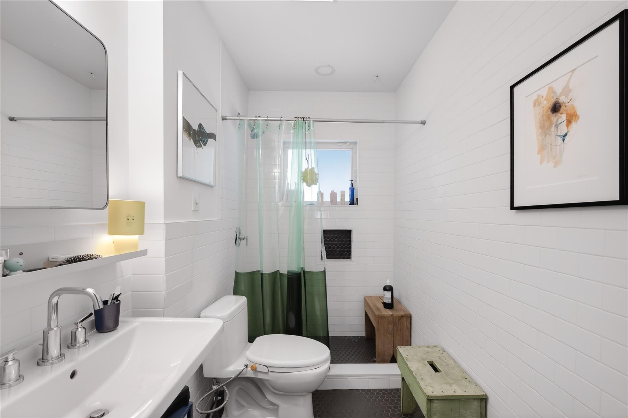 3207 Bridle PATH