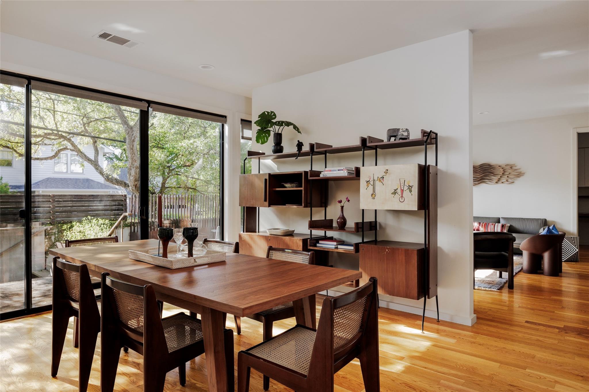 2201 Bowman Ave