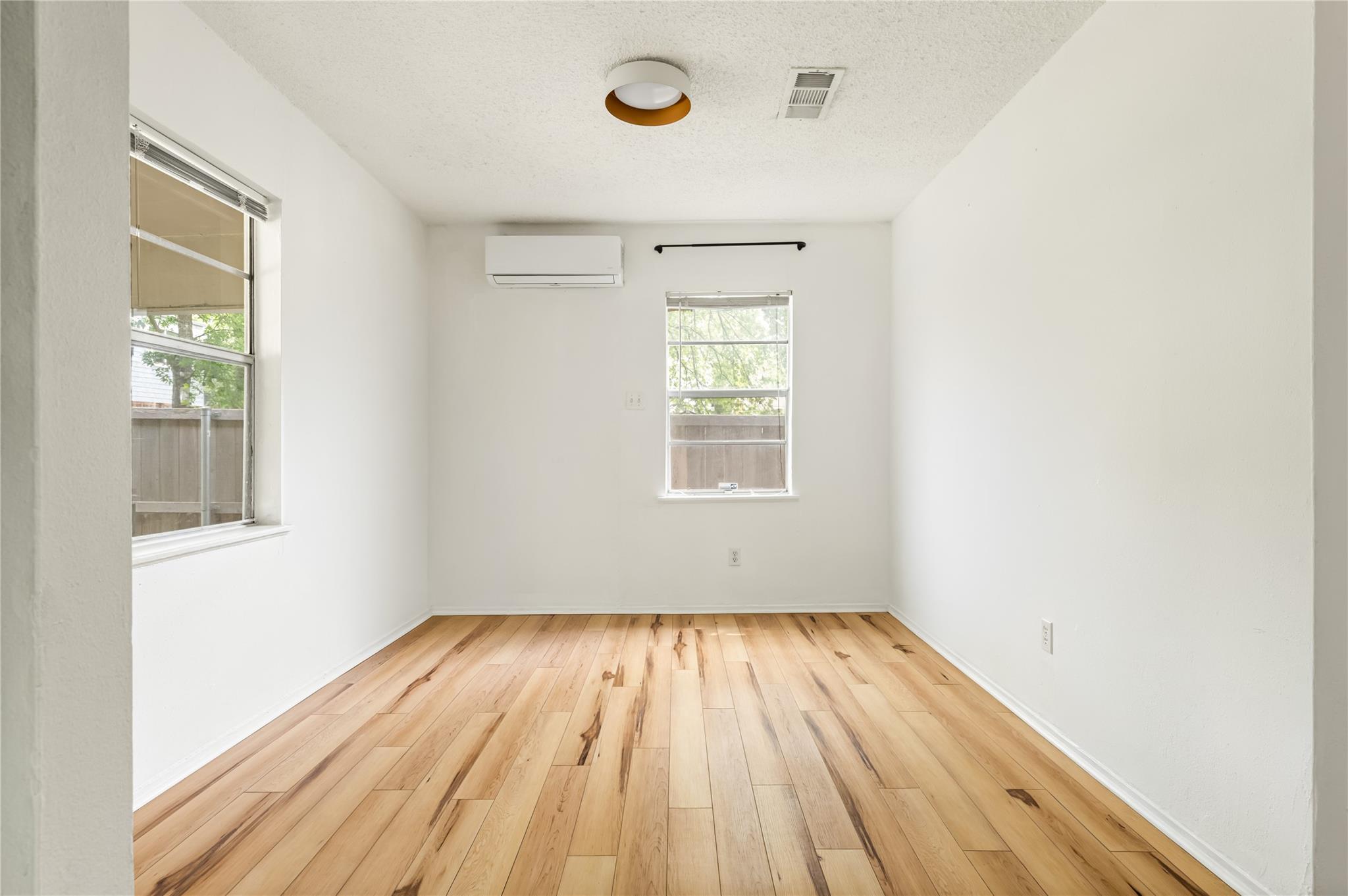 918 E 50th # B