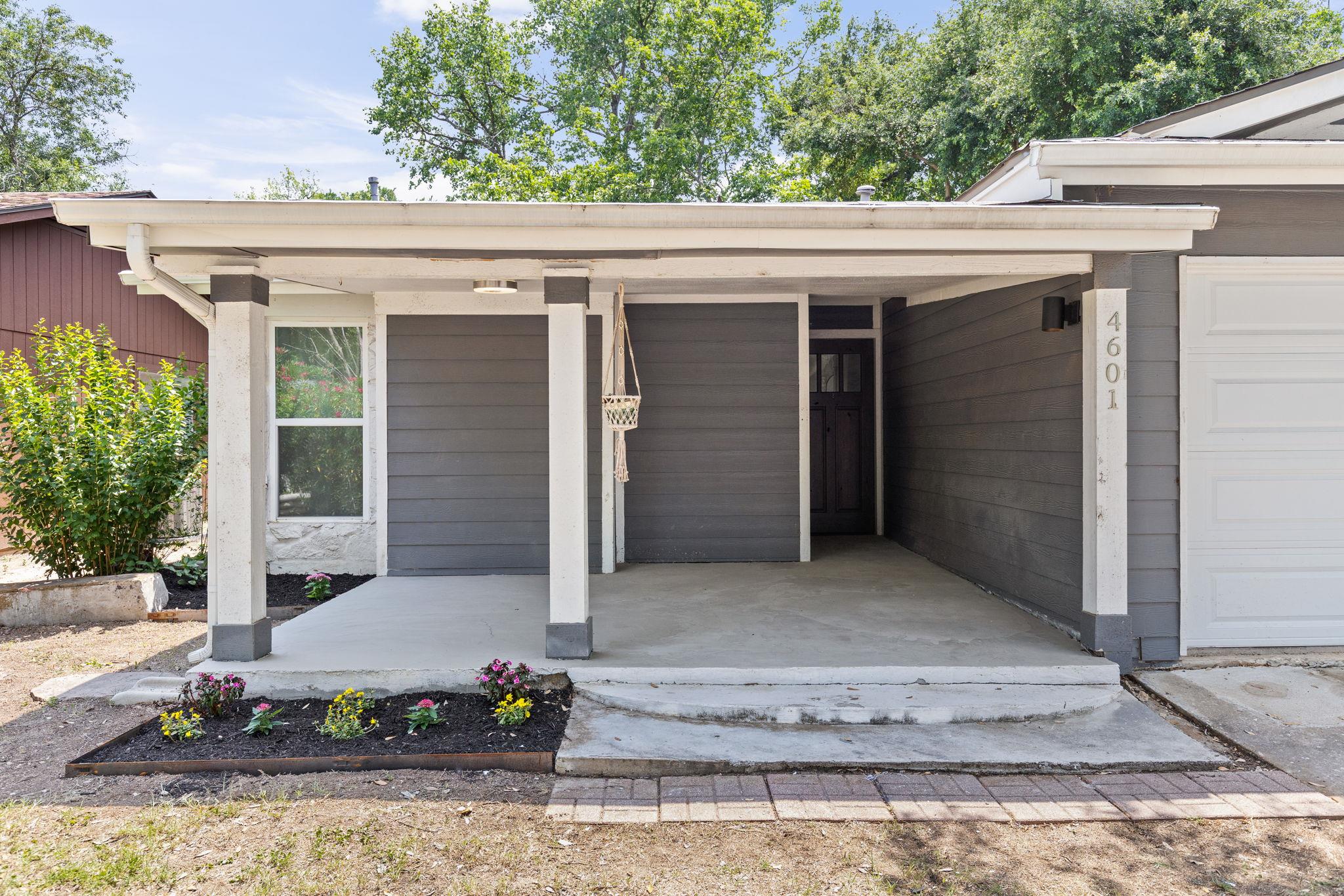 4601 Candletree LN