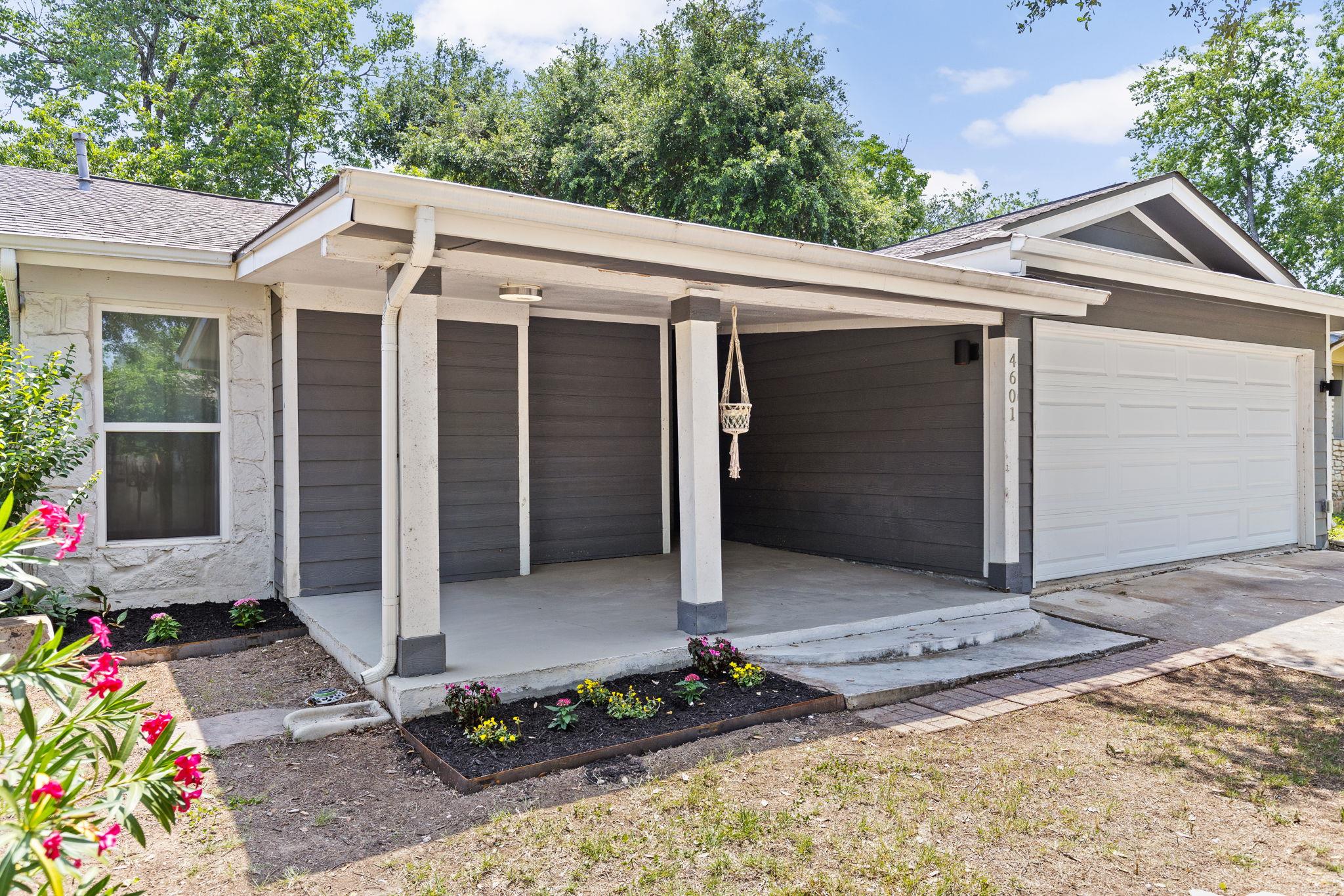 4601 Candletree LN