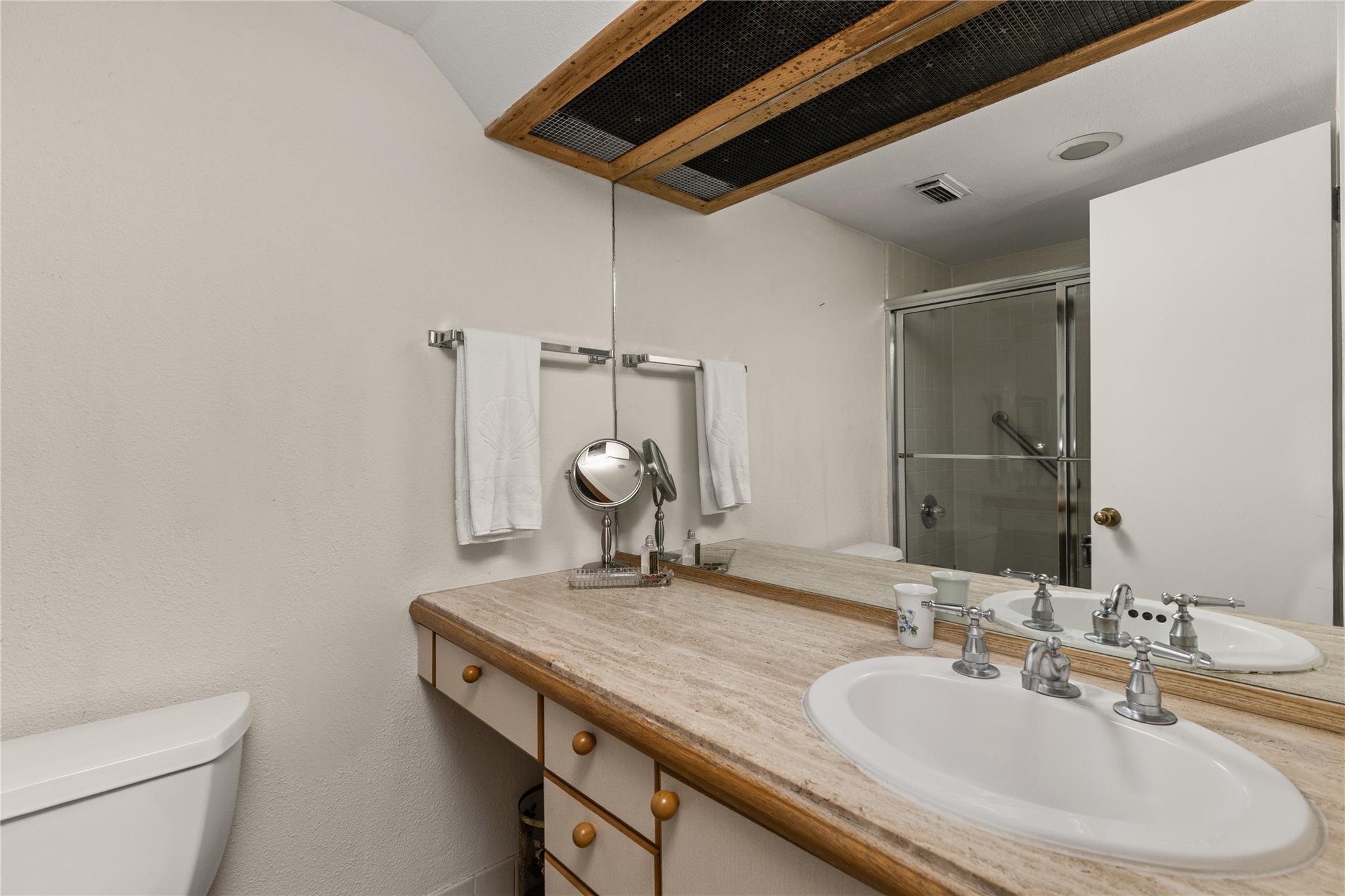 1122 Colorado ST # 1108