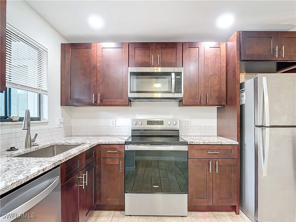 1051 Palm AVE 115
