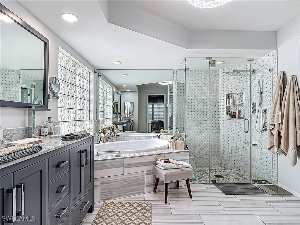2841 Corinthia CIR