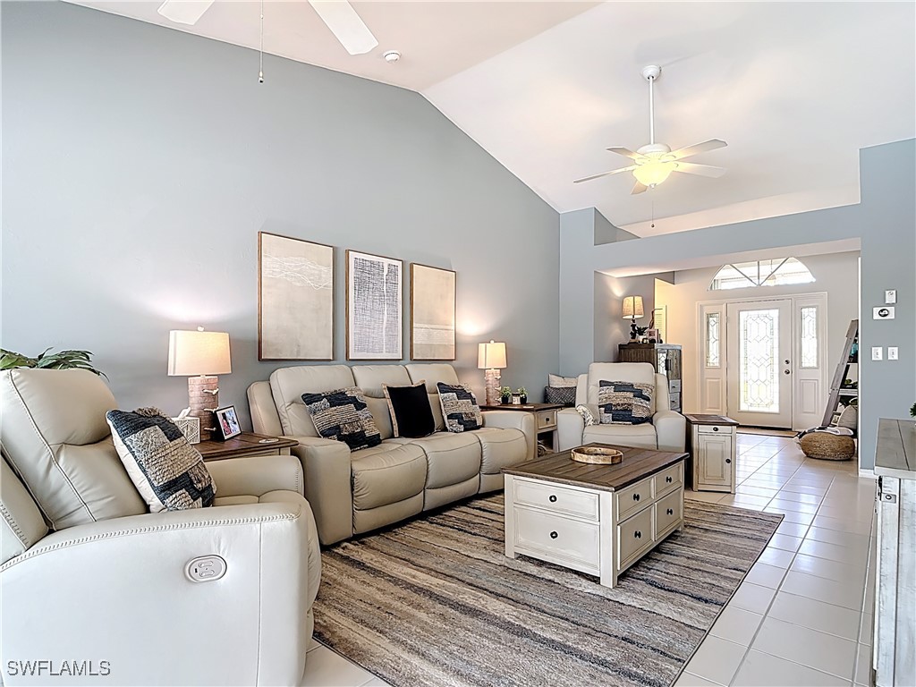 2841 Corinthia CIR