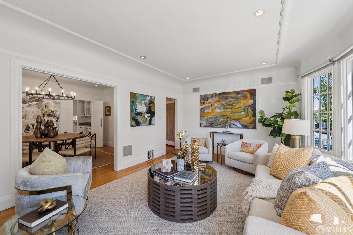 21 Mallorca Way