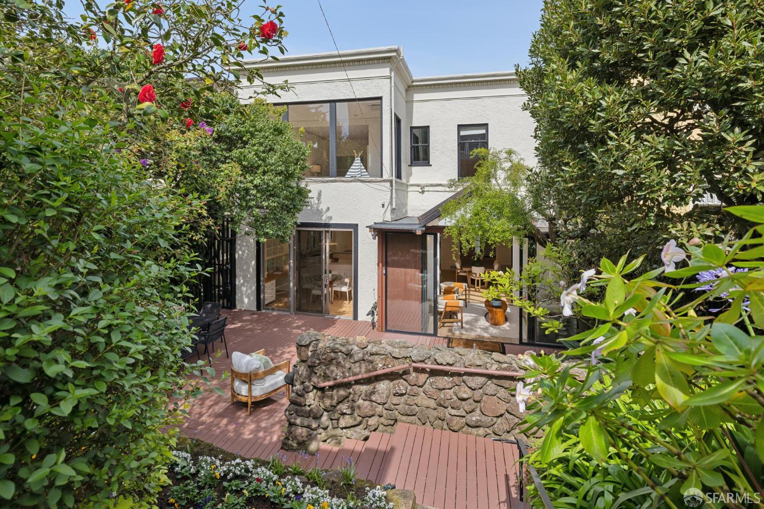 29 West Clay Street