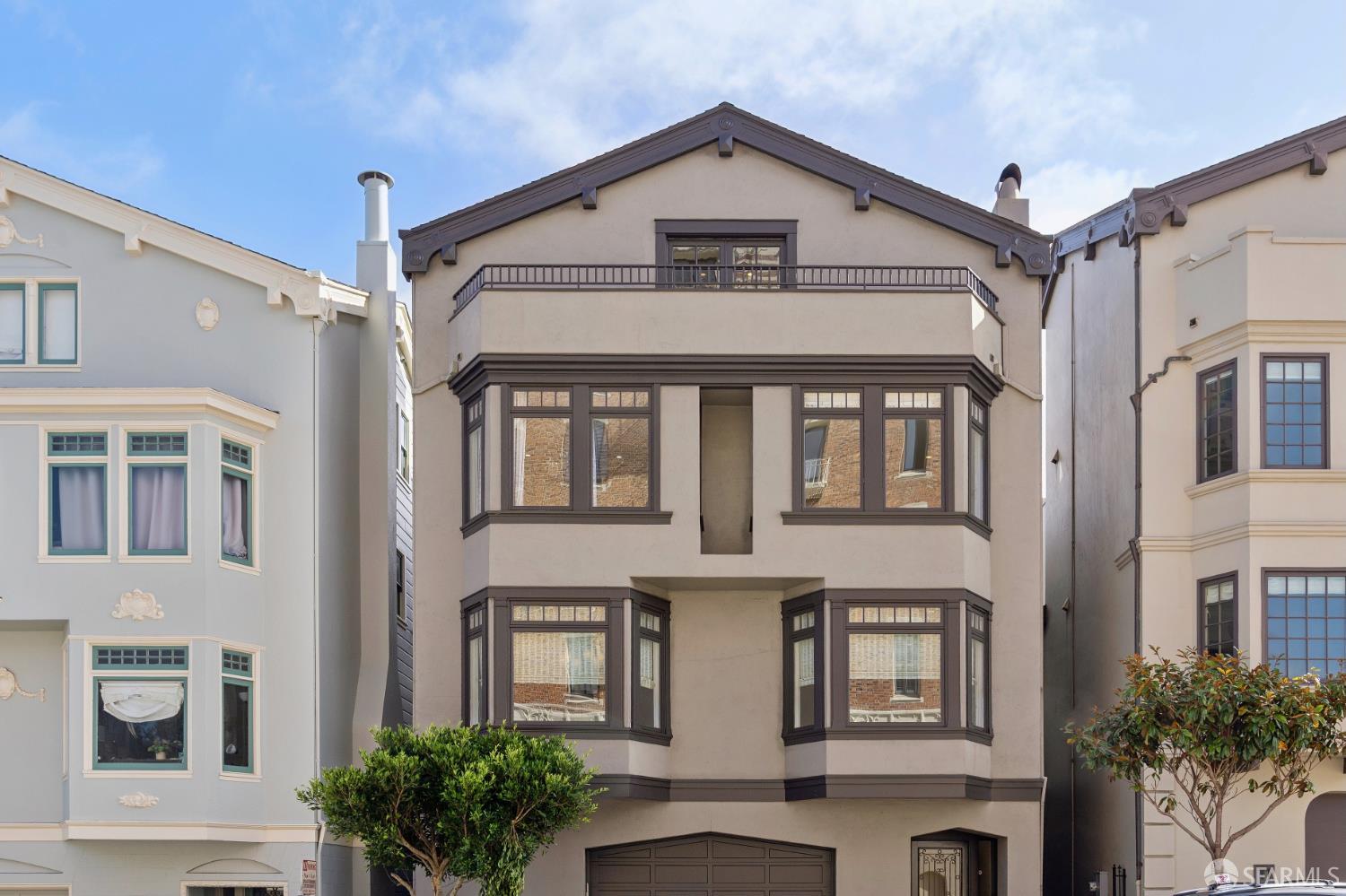 190 25th Avenue