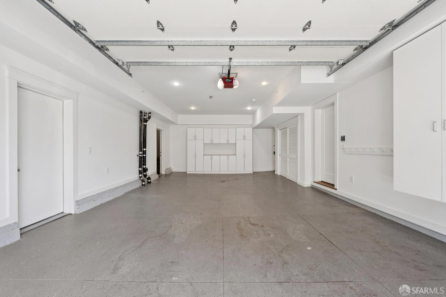 190 25th Avenue