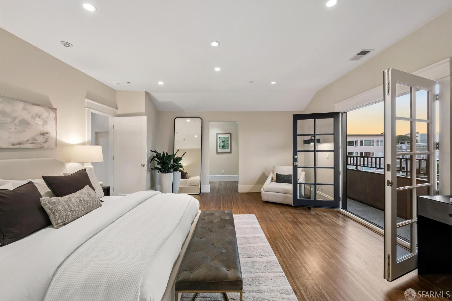 190 25th Avenue