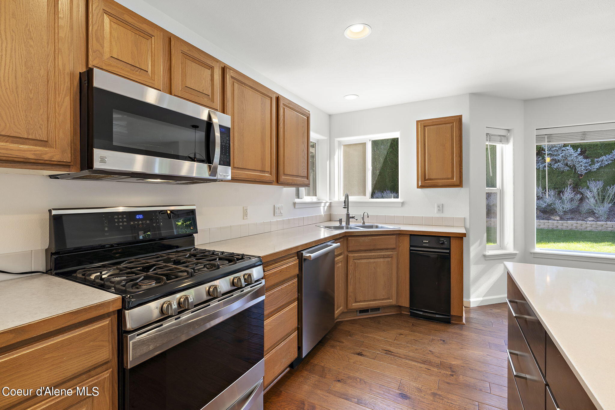 8424 N Parkside Drive