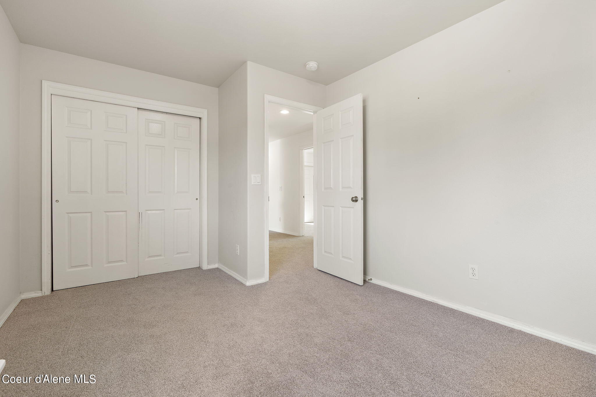 8424 N Parkside Drive