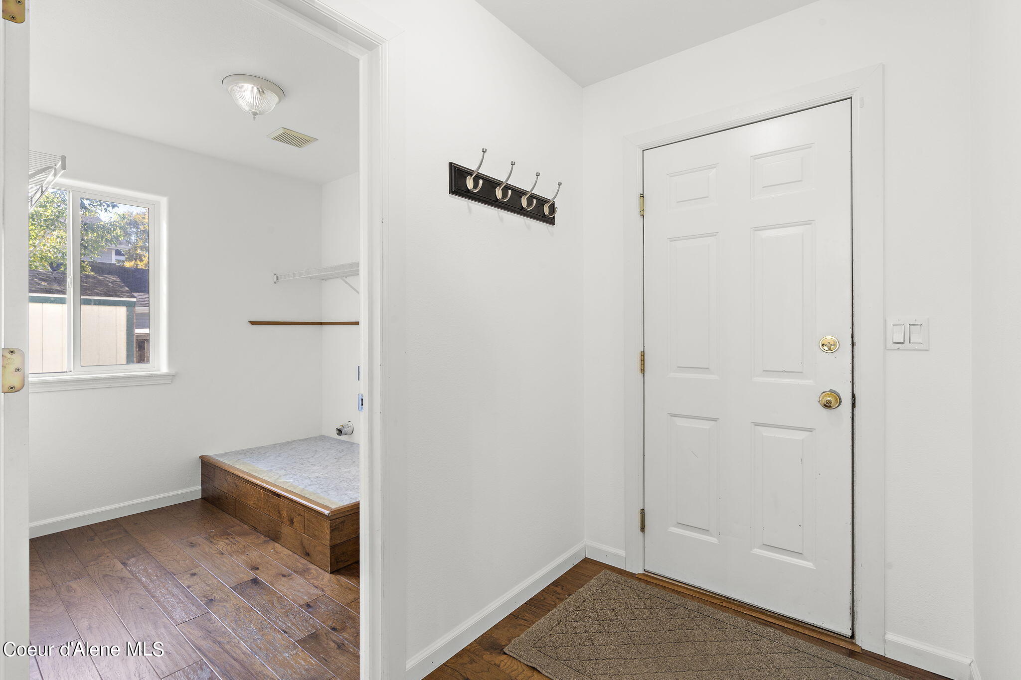 8424 N Parkside Drive