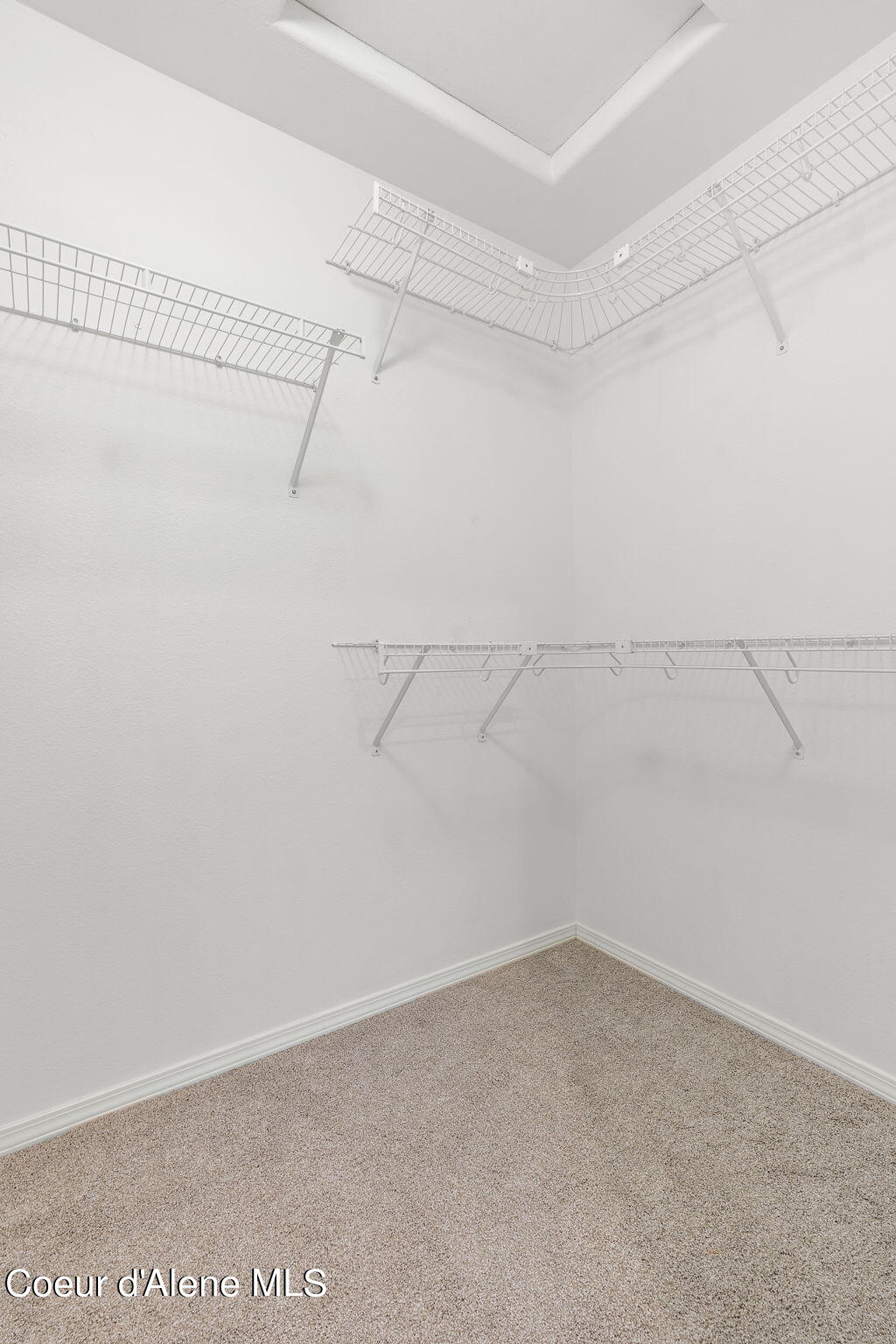 8424 N Parkside Drive