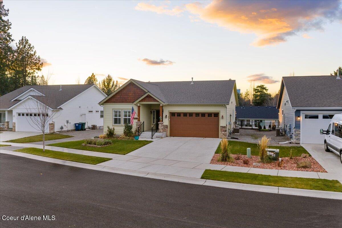 2533 N SIDE SADDLE LN