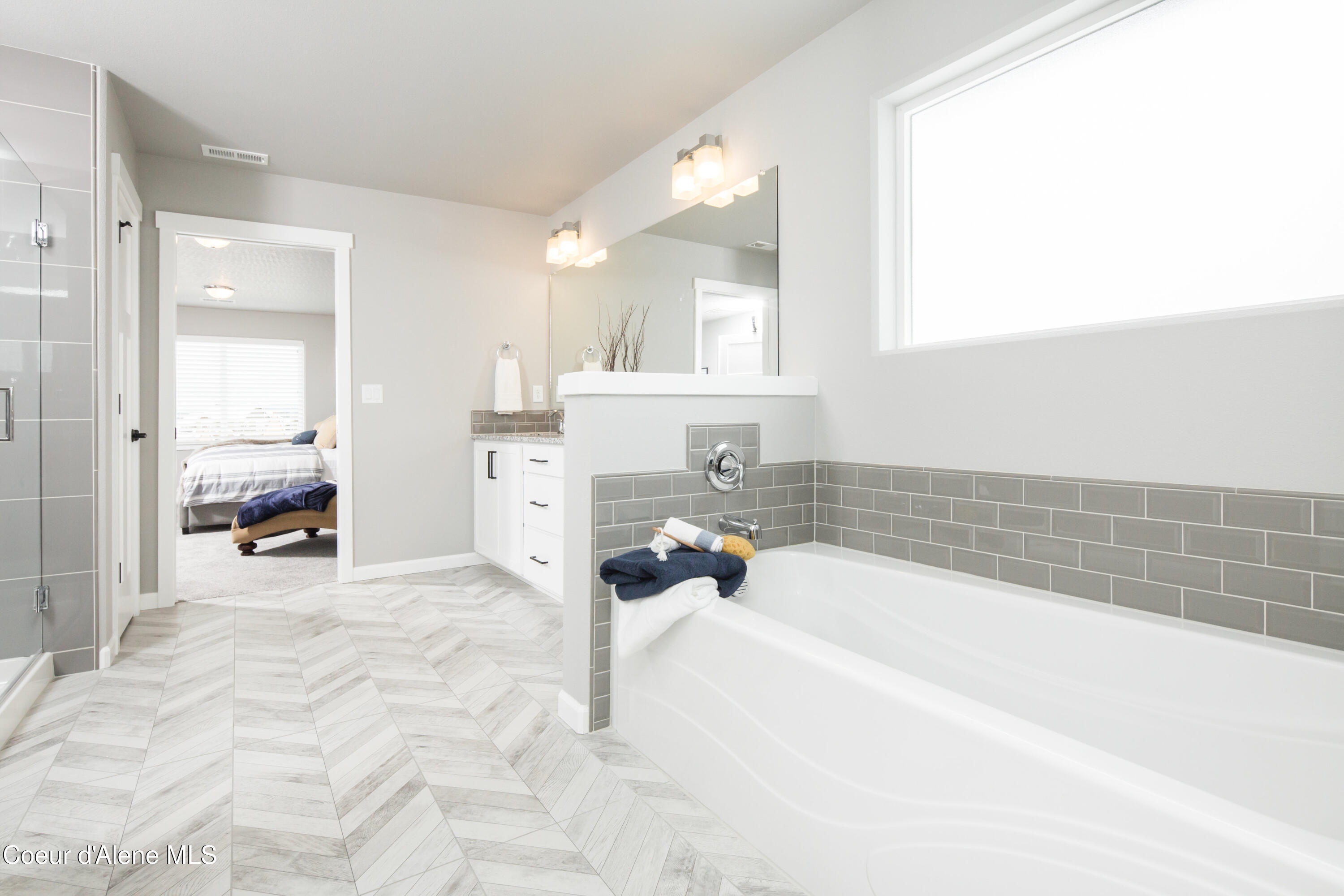 2526 W VICTOR LOOP, Coeur d'Alene