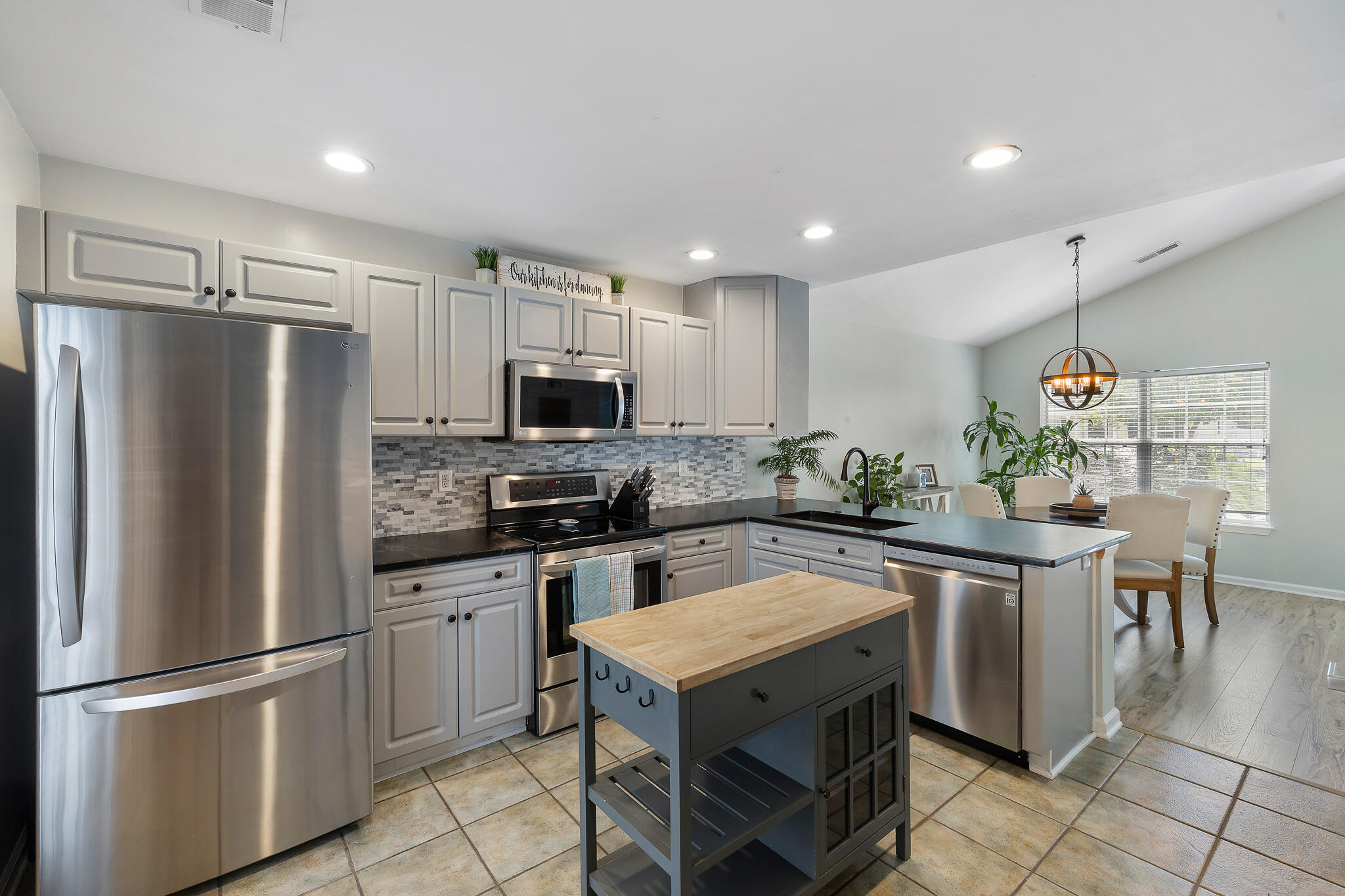 1136 Peninsula Cove Drive