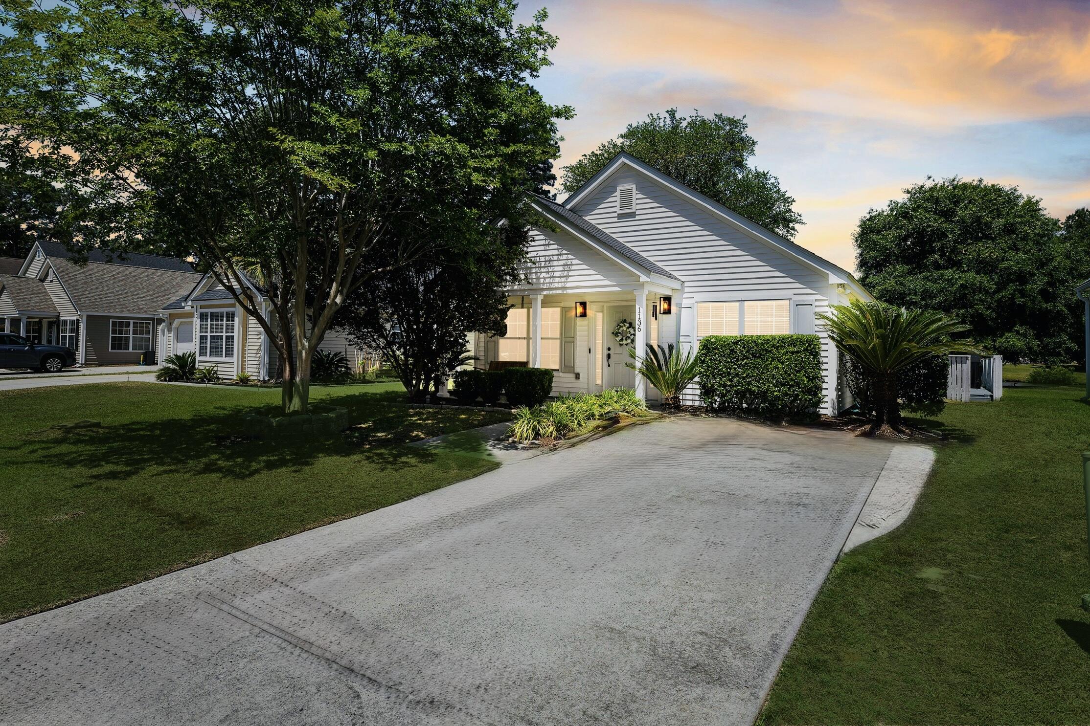 1136 Peninsula Cove Drive
