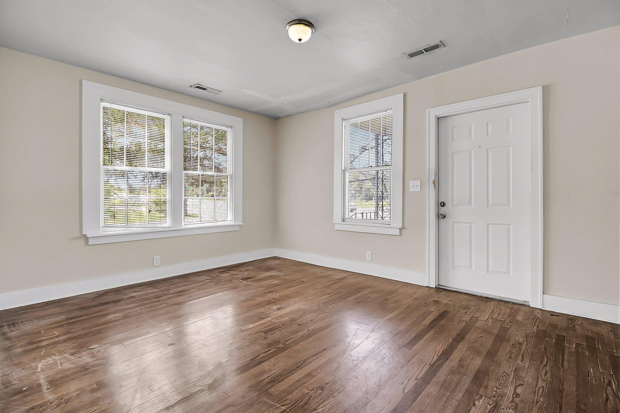 2373 Sorentrue Avenue