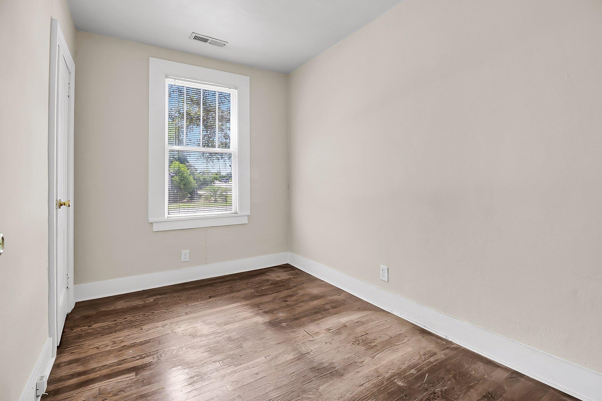 2373 Sorentrue Avenue