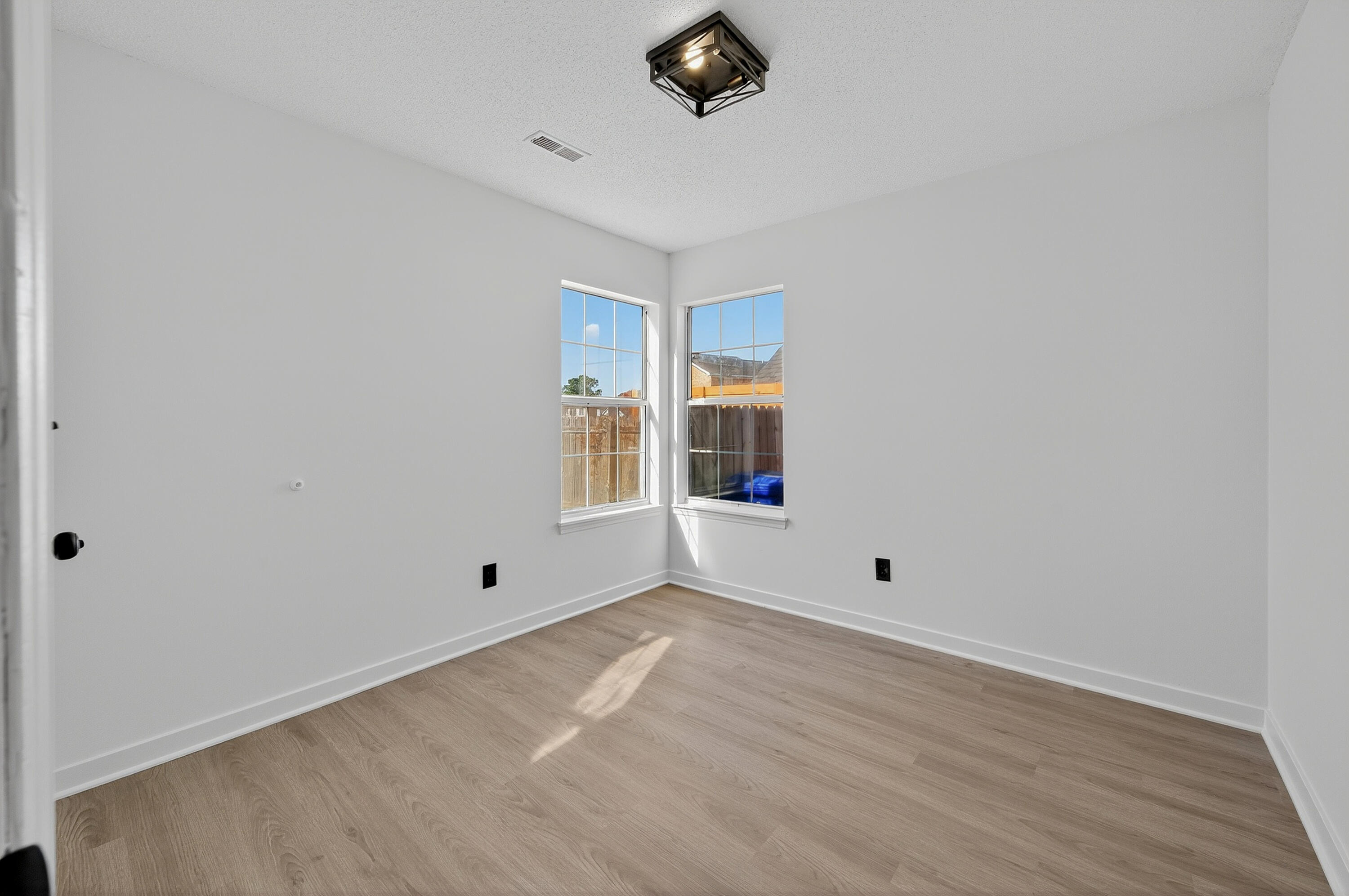 5109 Westview St Street