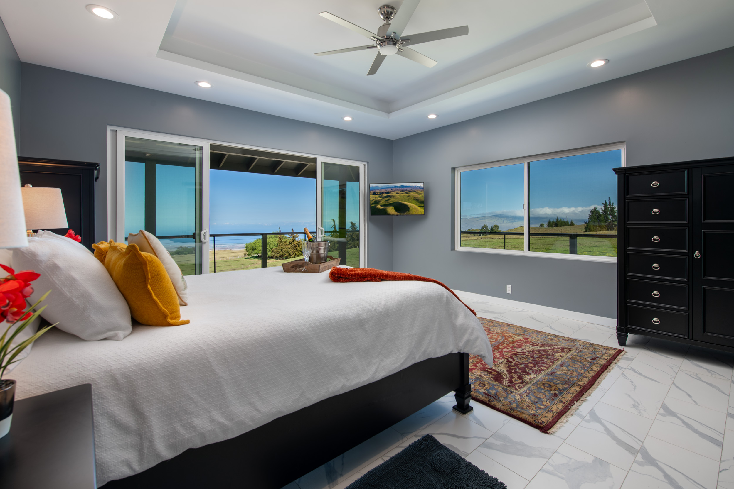 Luxury Equestrian Property with Panoramic Ocean & Mountain Views