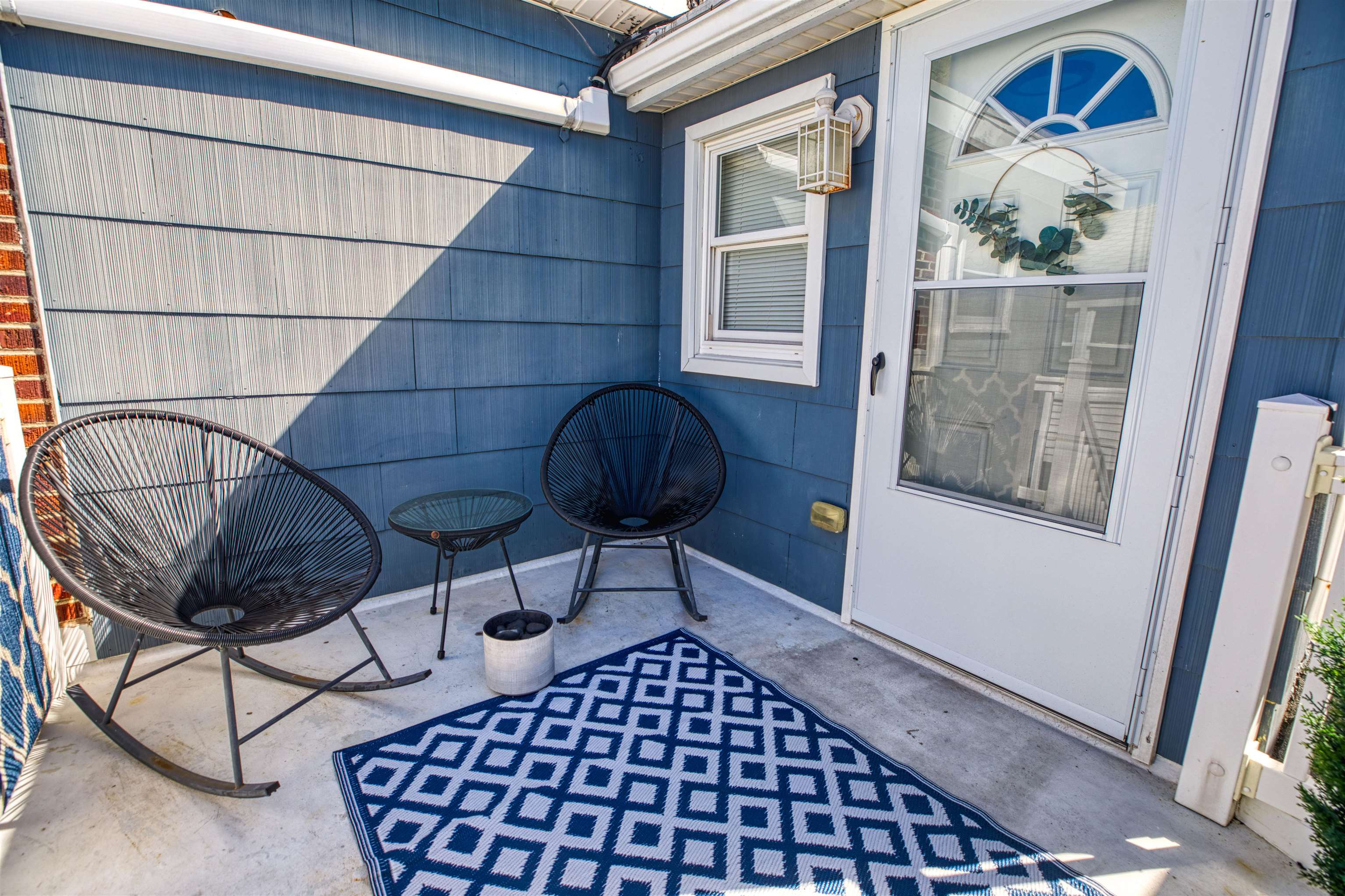 4506 Atlantic Avenue