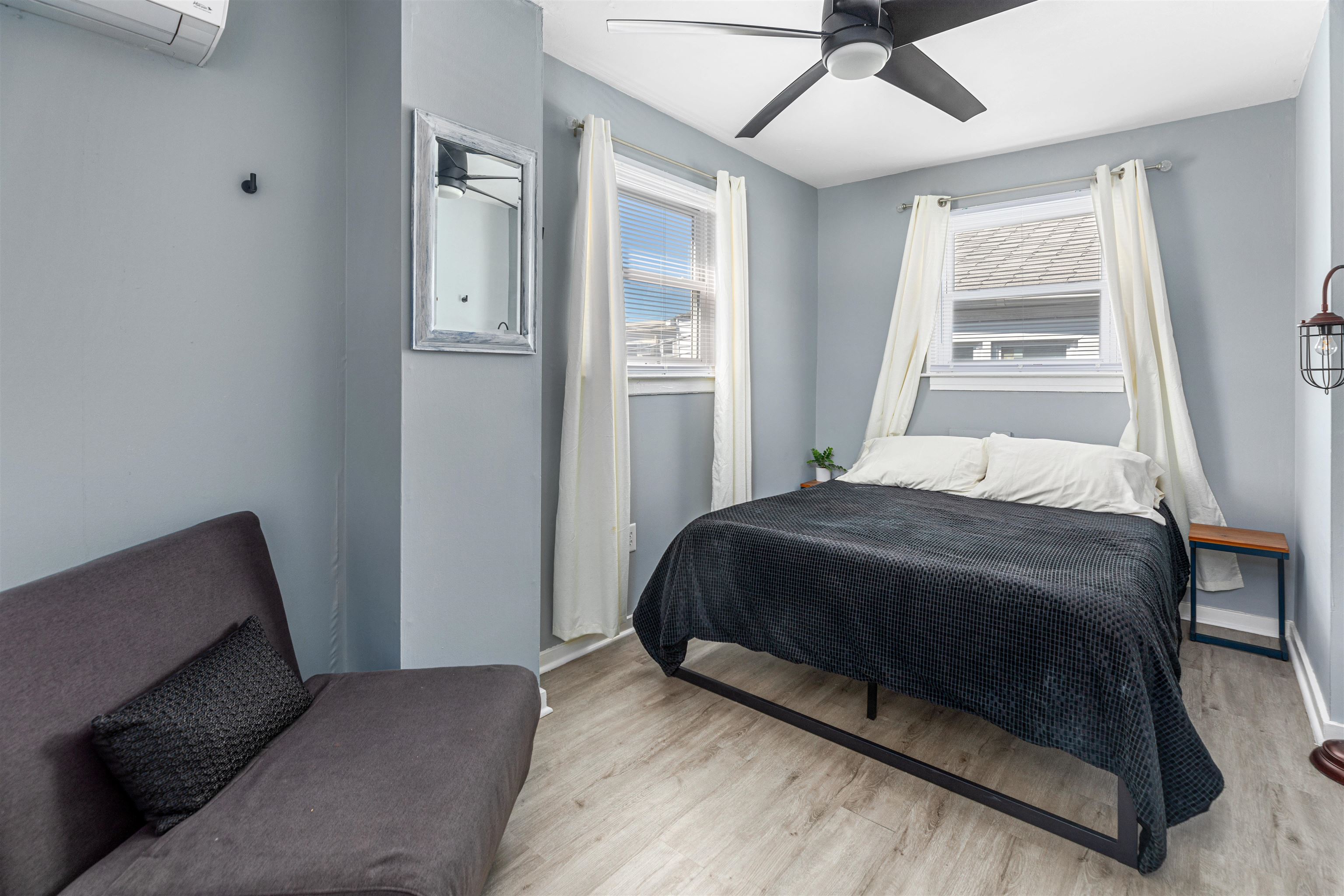 4506 Atlantic Avenue