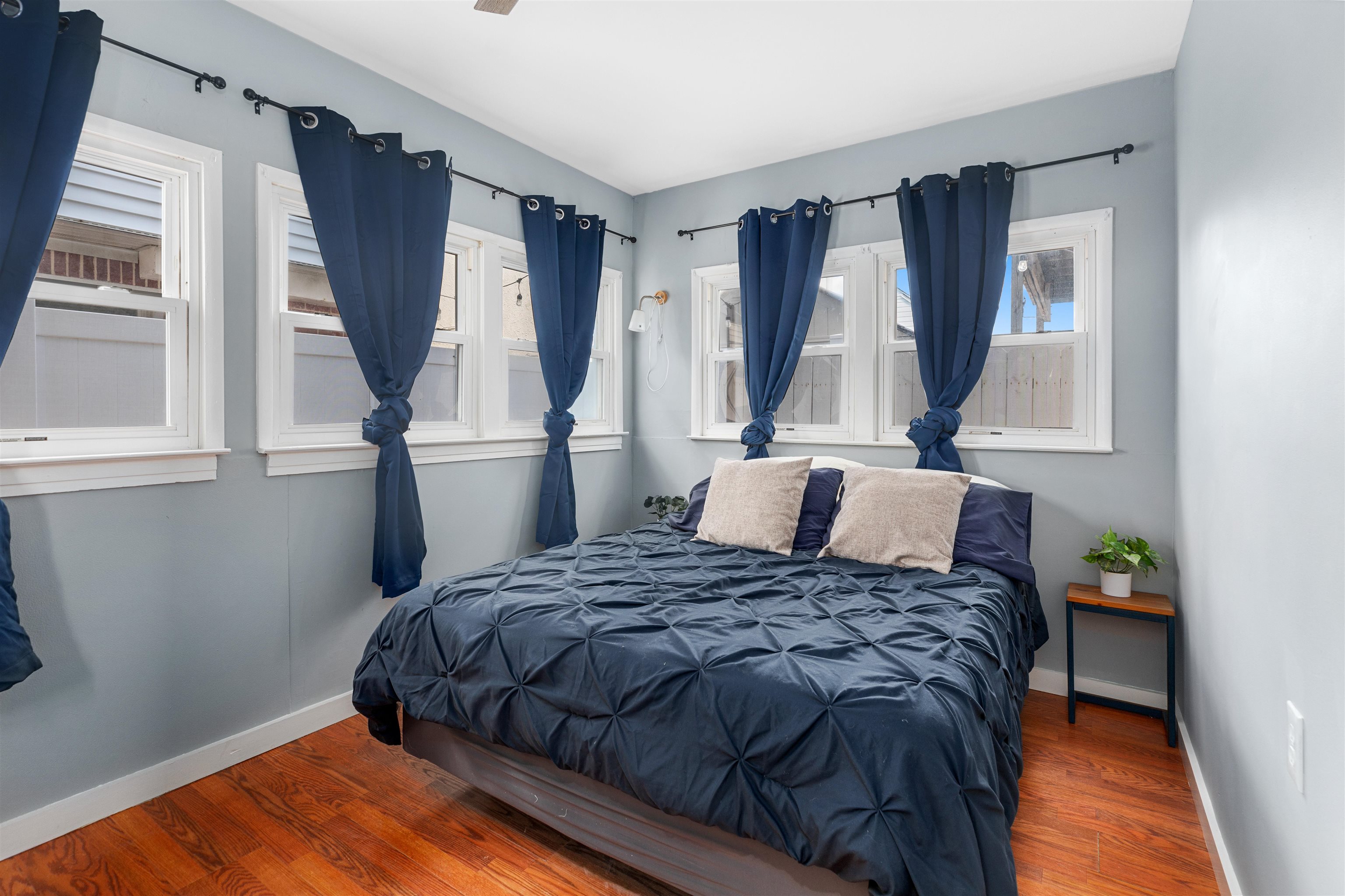 4506 Atlantic Avenue