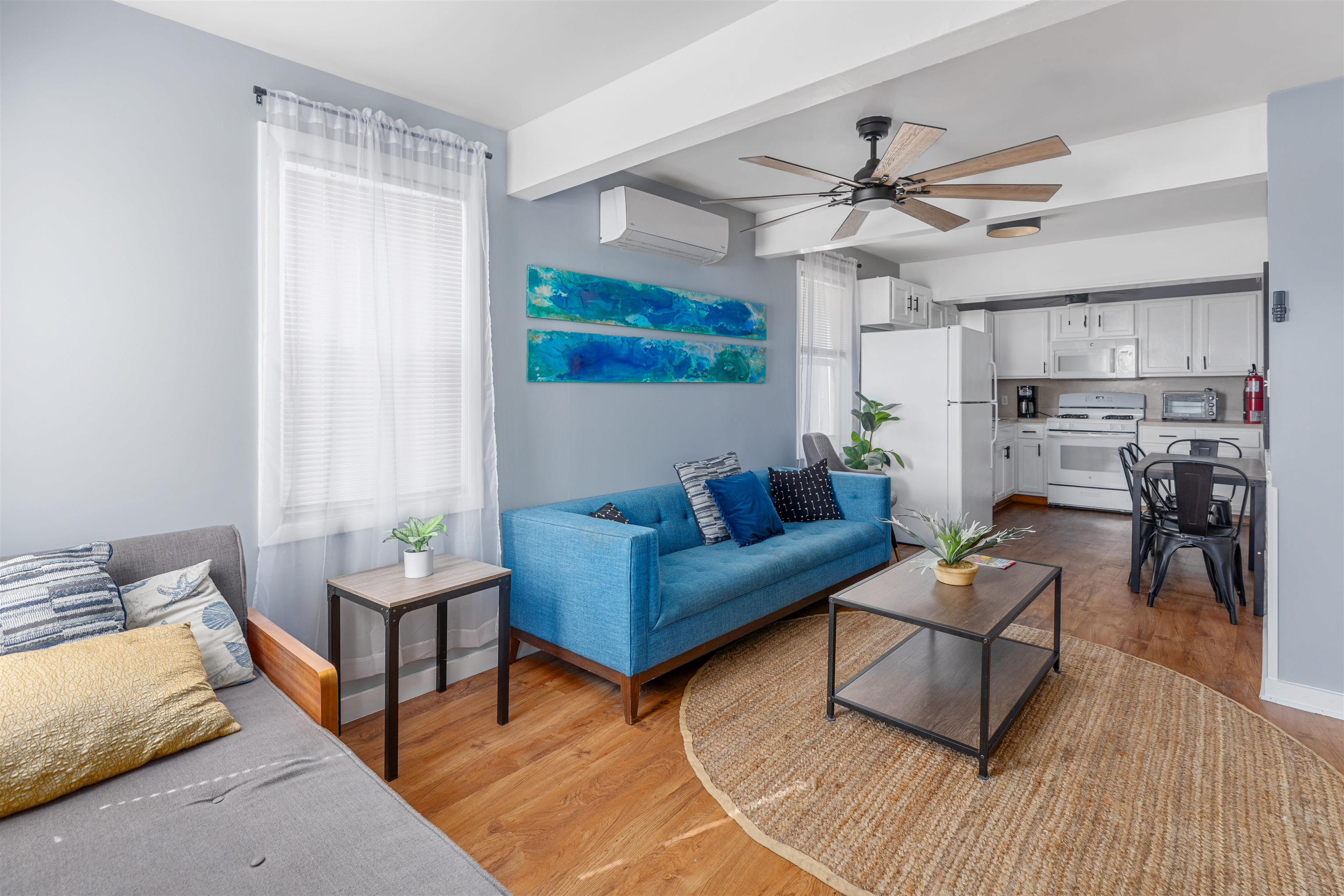 4506 Atlantic Avenue