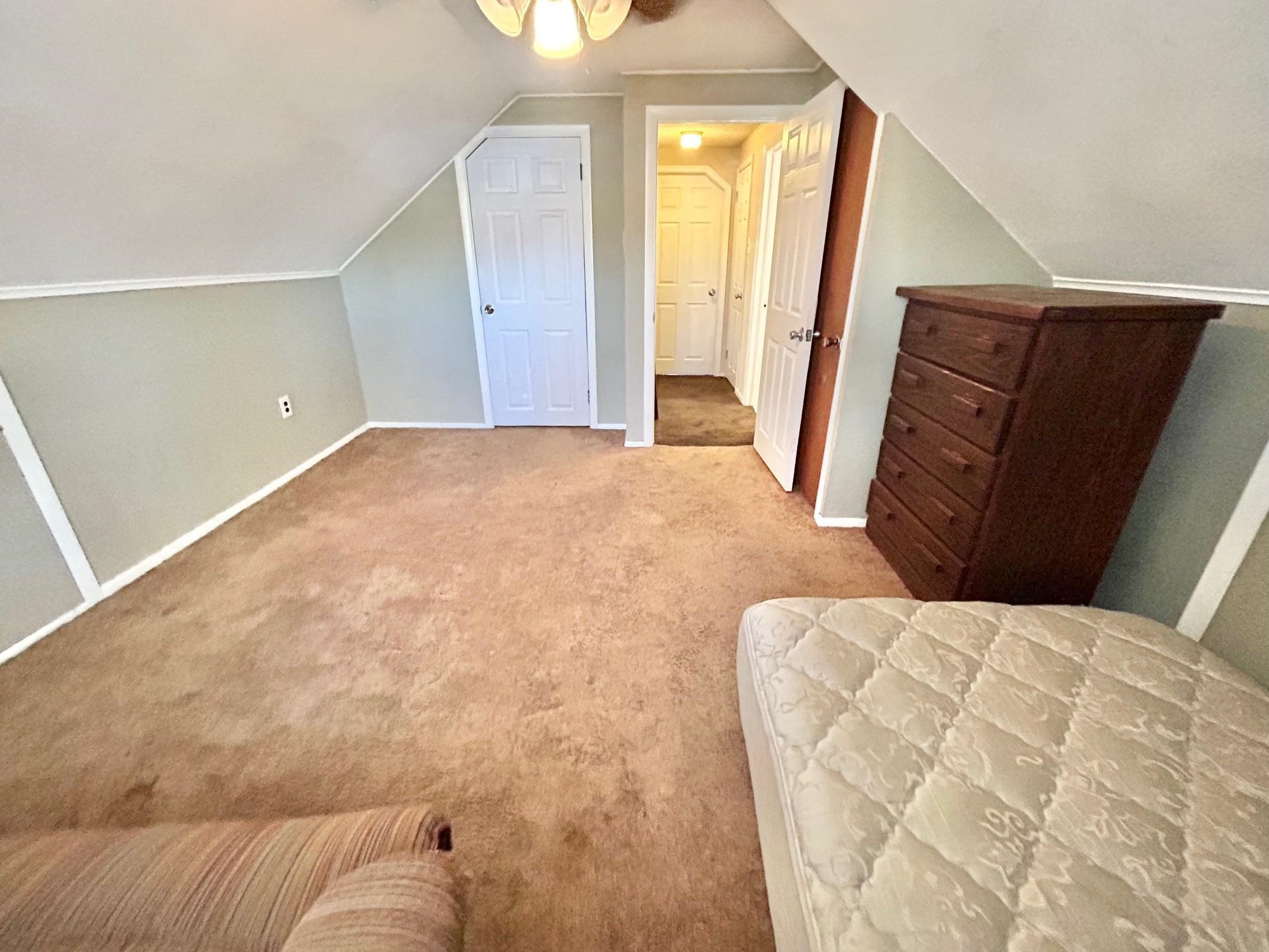 637 Maple Avenue