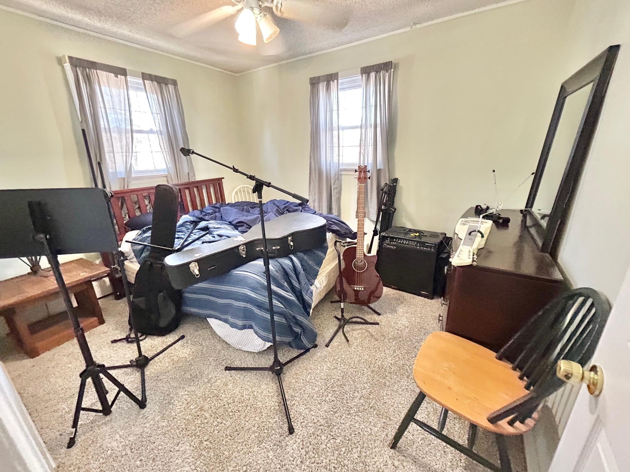 637 Maple Avenue