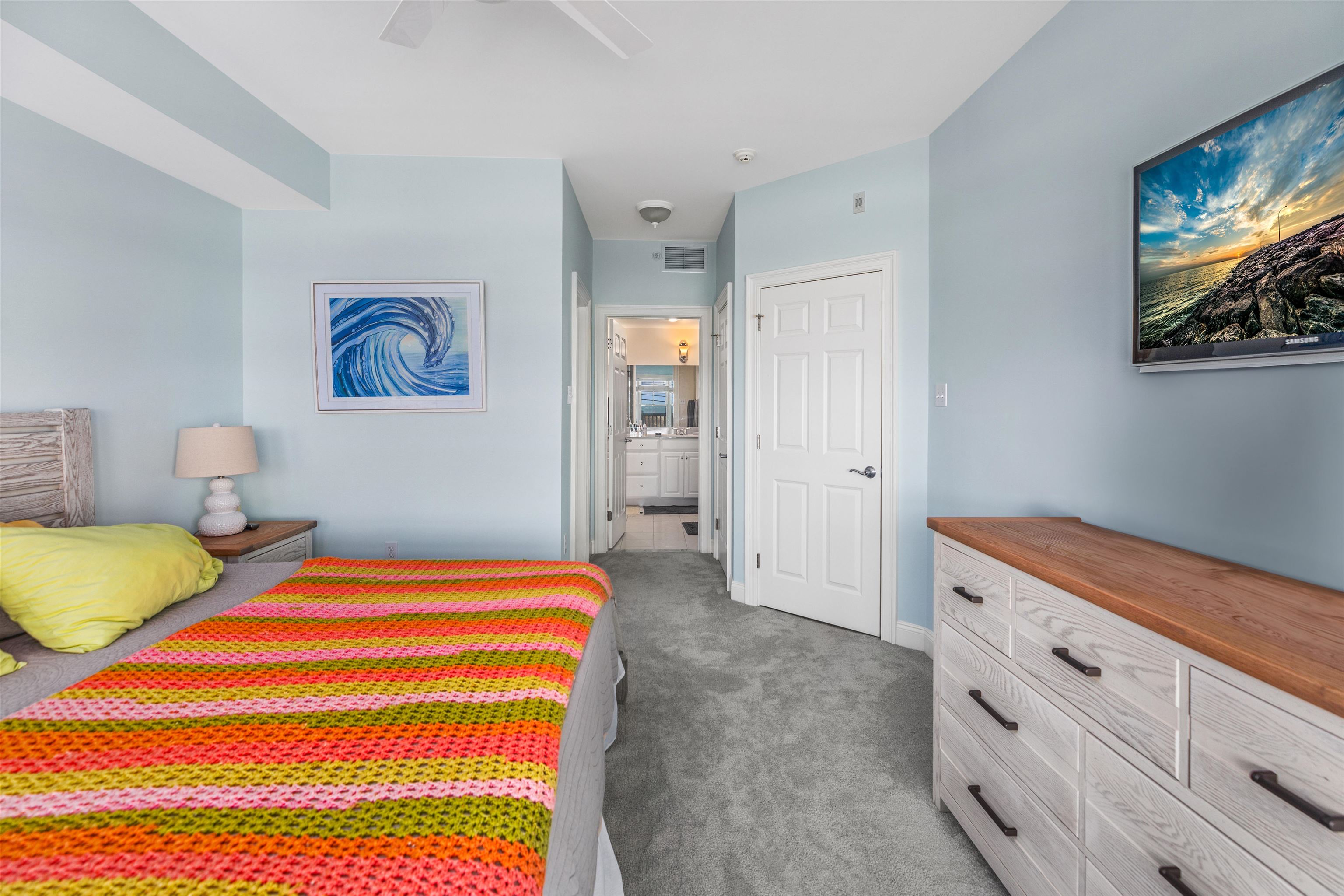 420 E 2nd Avenue Unit: 2B