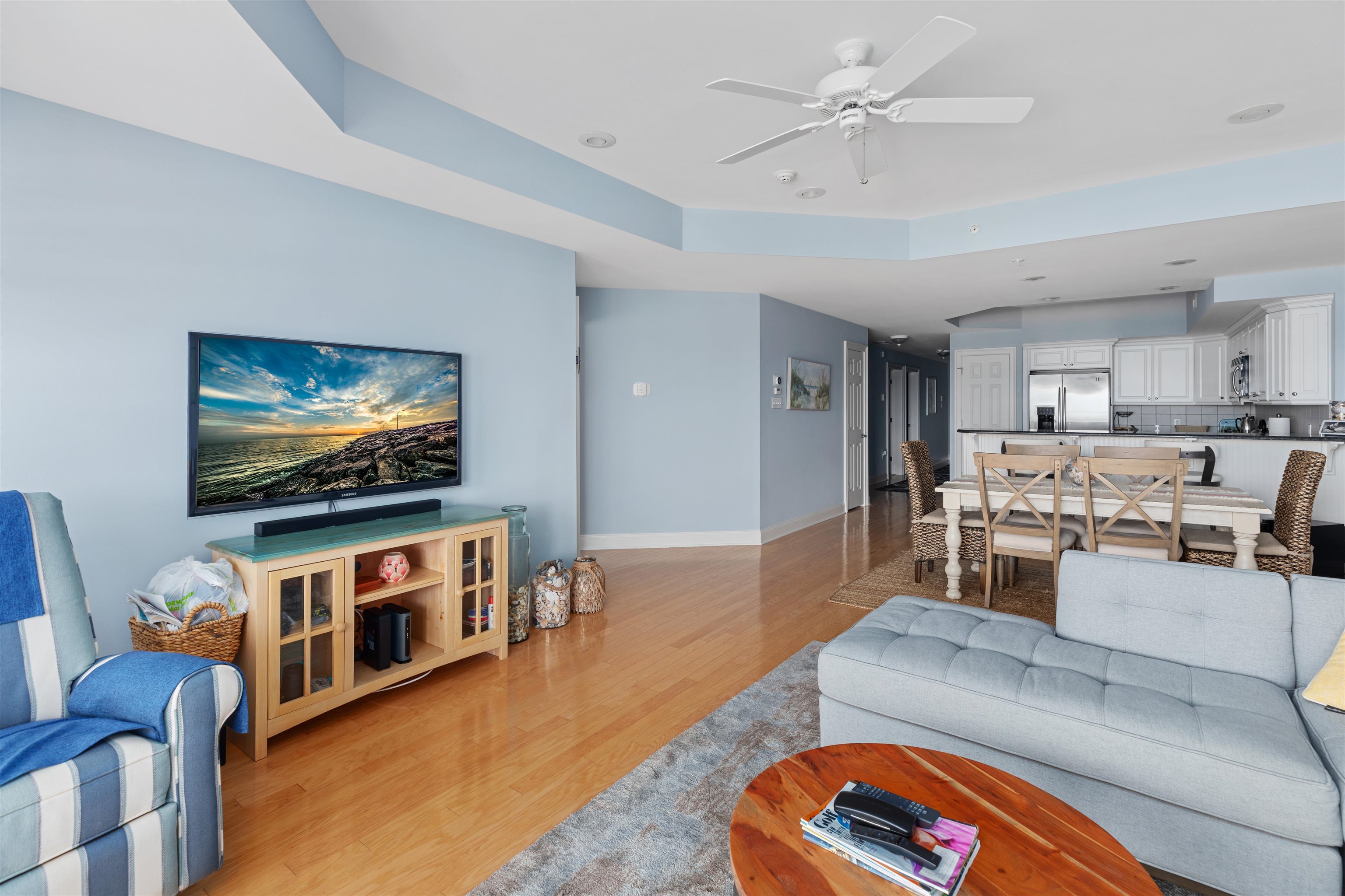 420 E 2nd Avenue Unit: 2B