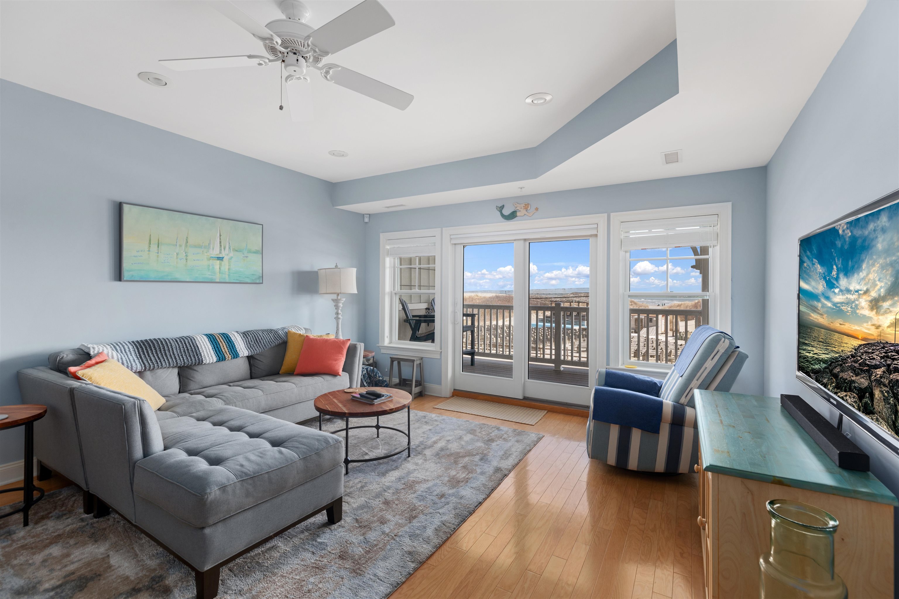 420 E 2nd Avenue Unit: 2B