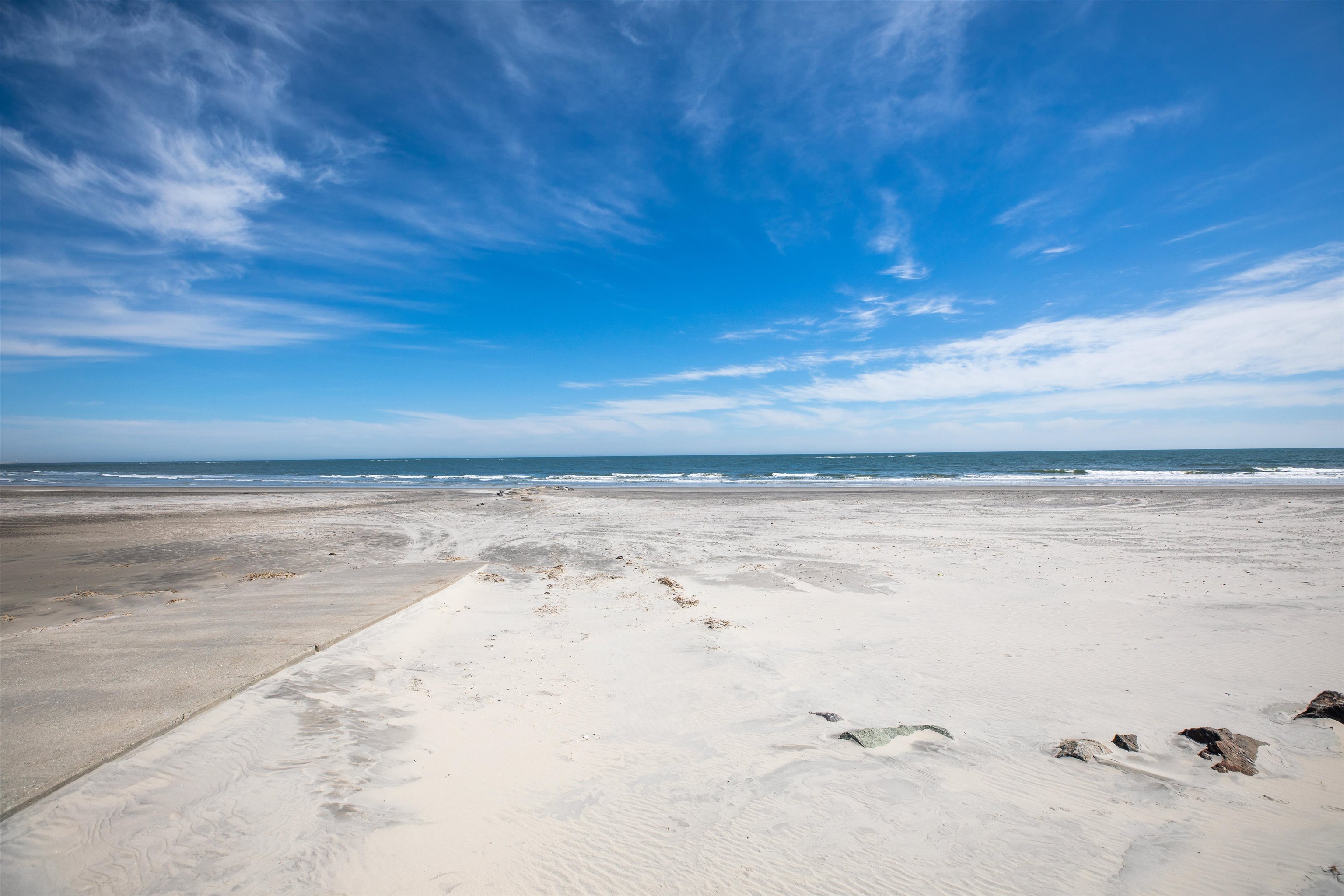 420 E 2nd Avenue Unit: 2B