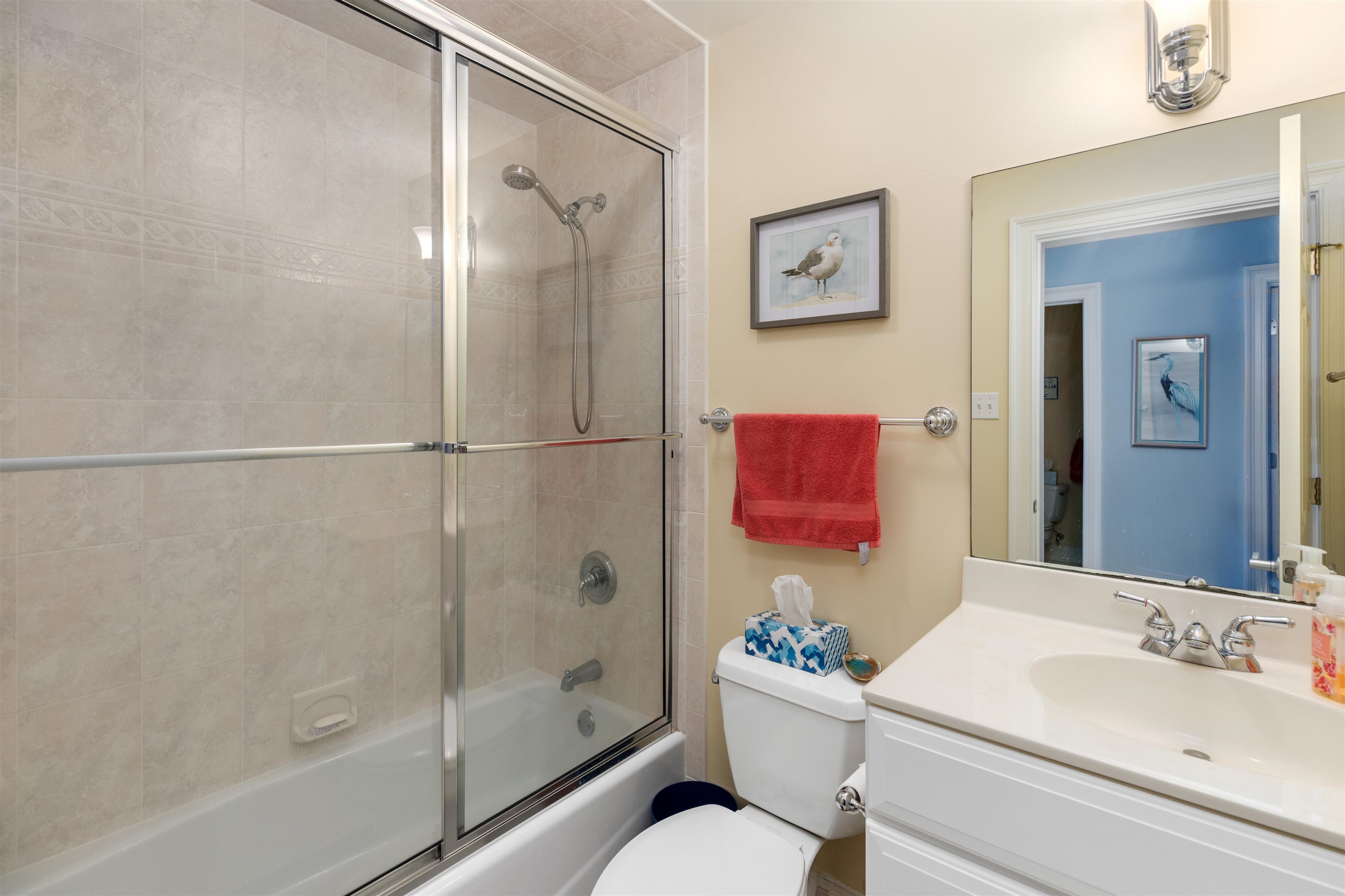 420 E 2nd Avenue Unit: 2B