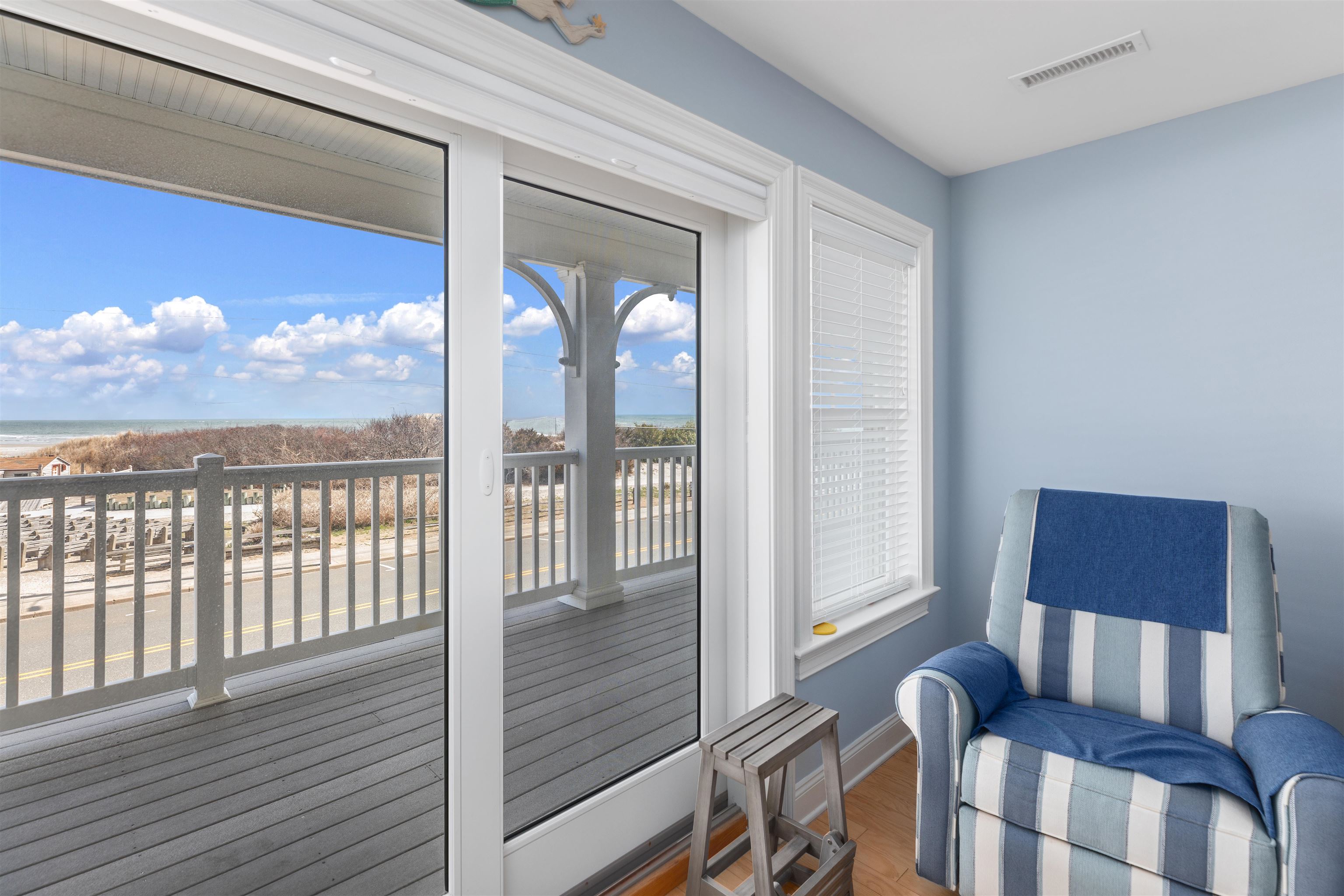 420 E 2nd Avenue Unit: 2B