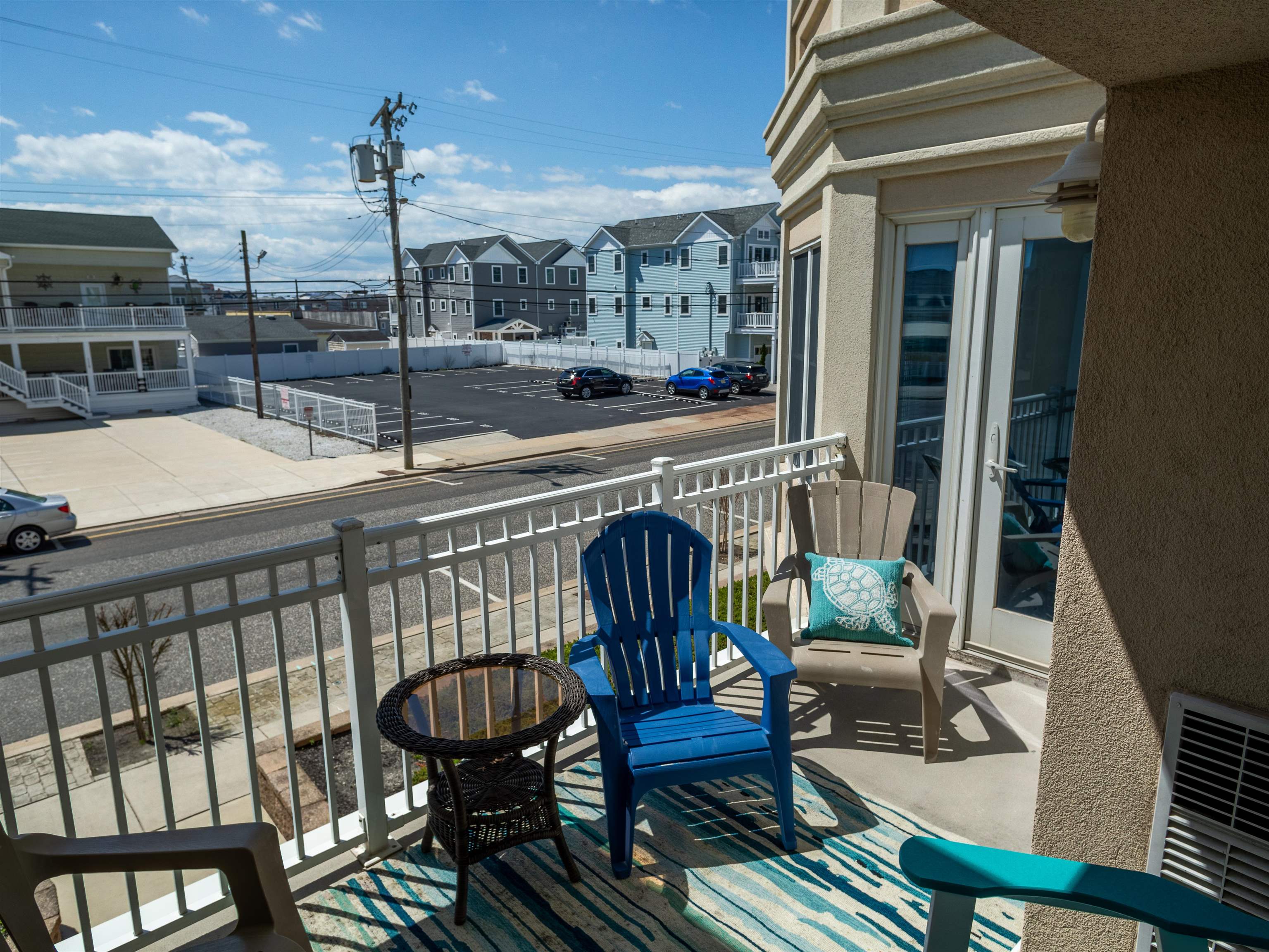 101 W Spruce Avenue Unit: 115