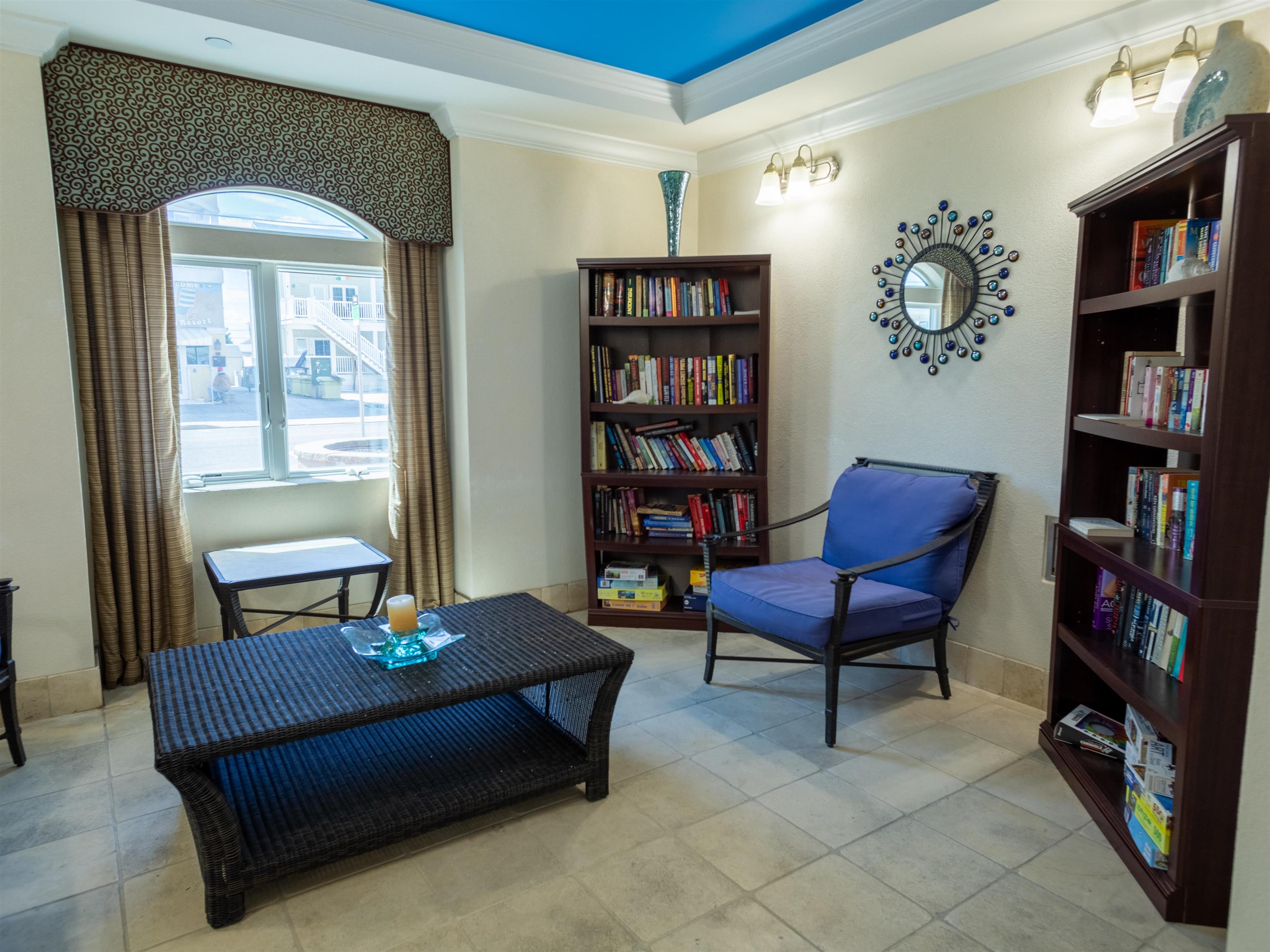 101 W Spruce Avenue Unit: 115