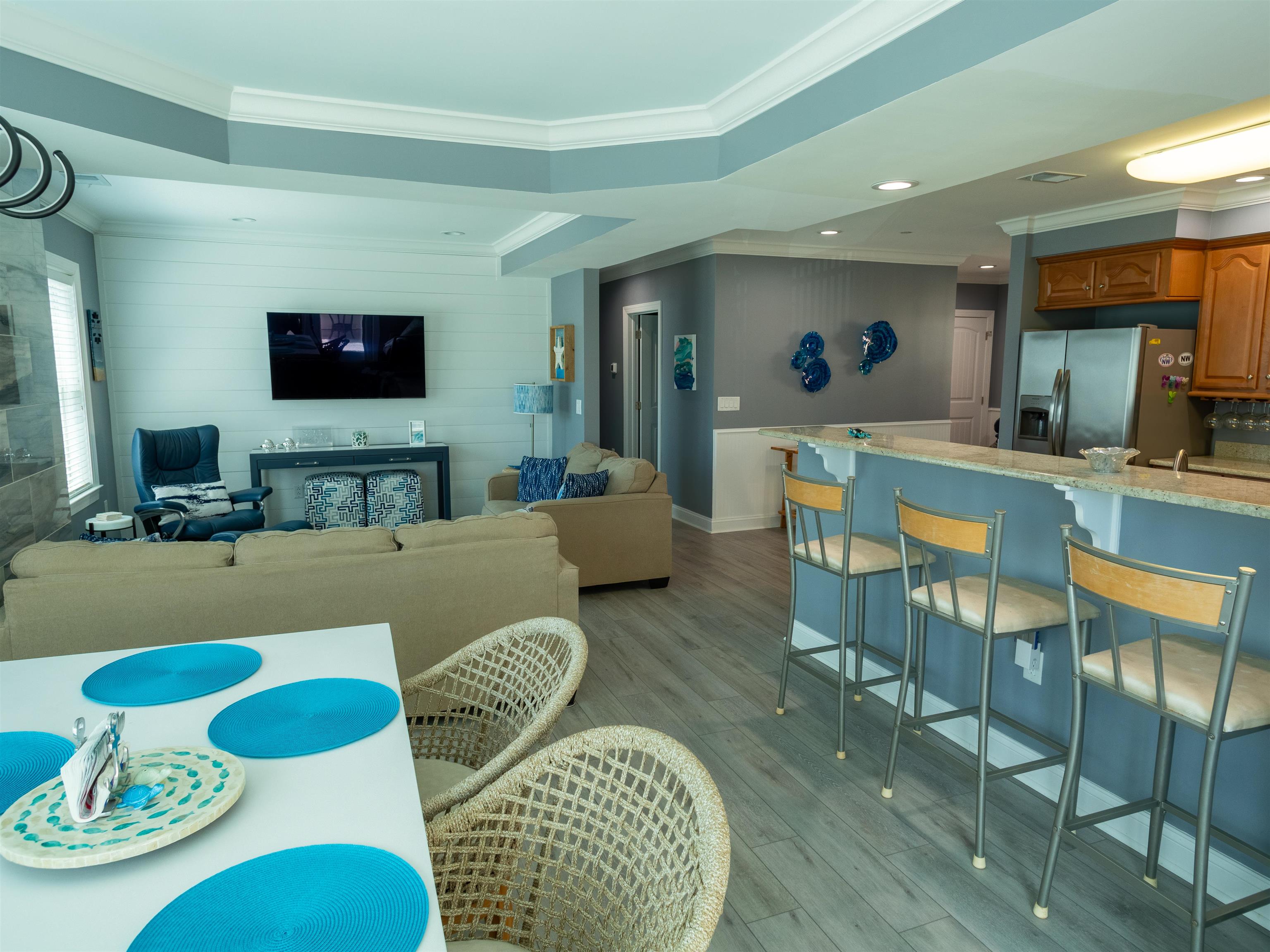 101 W Spruce Avenue Unit: 115