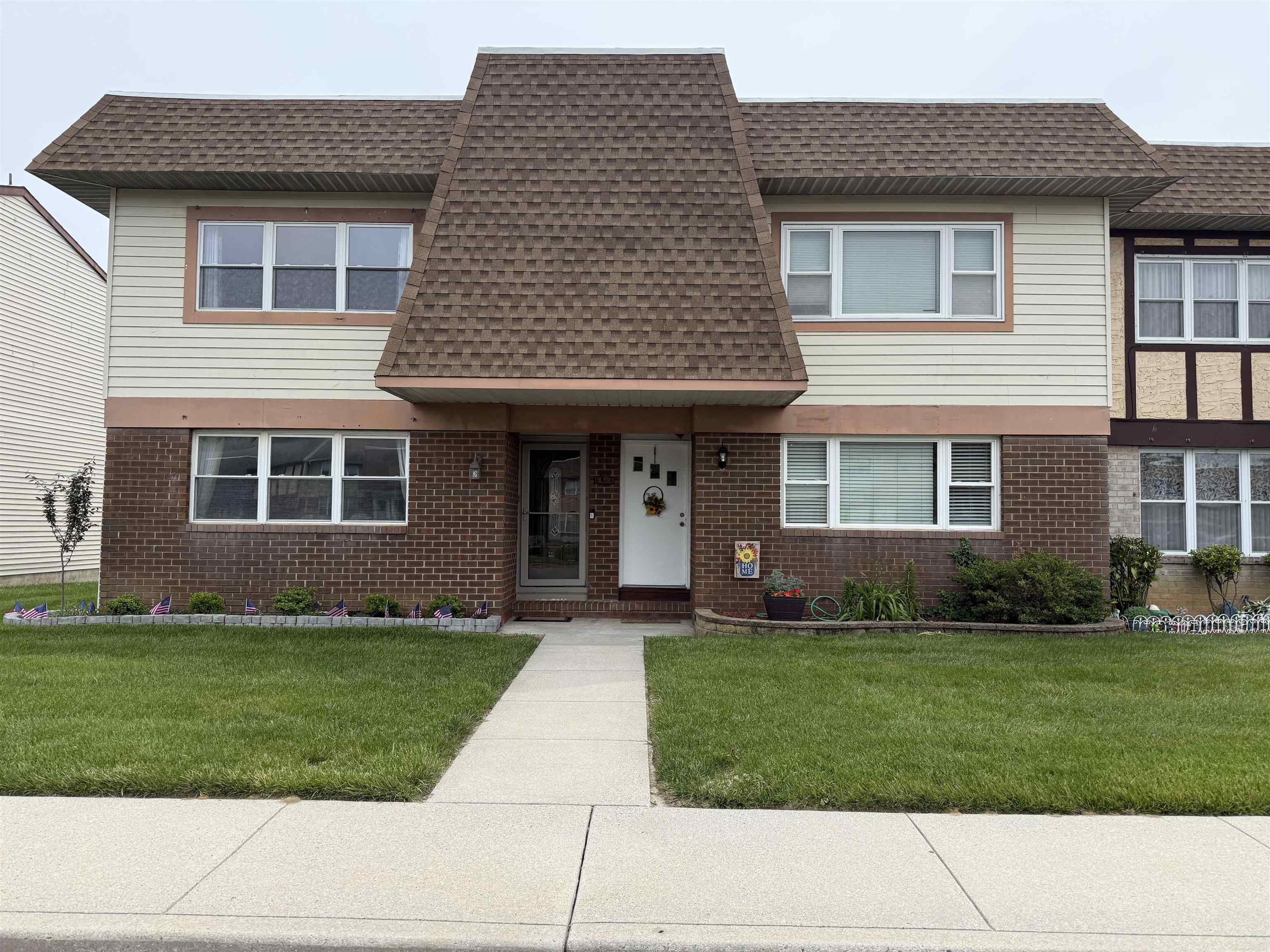 1964 E Oak Road